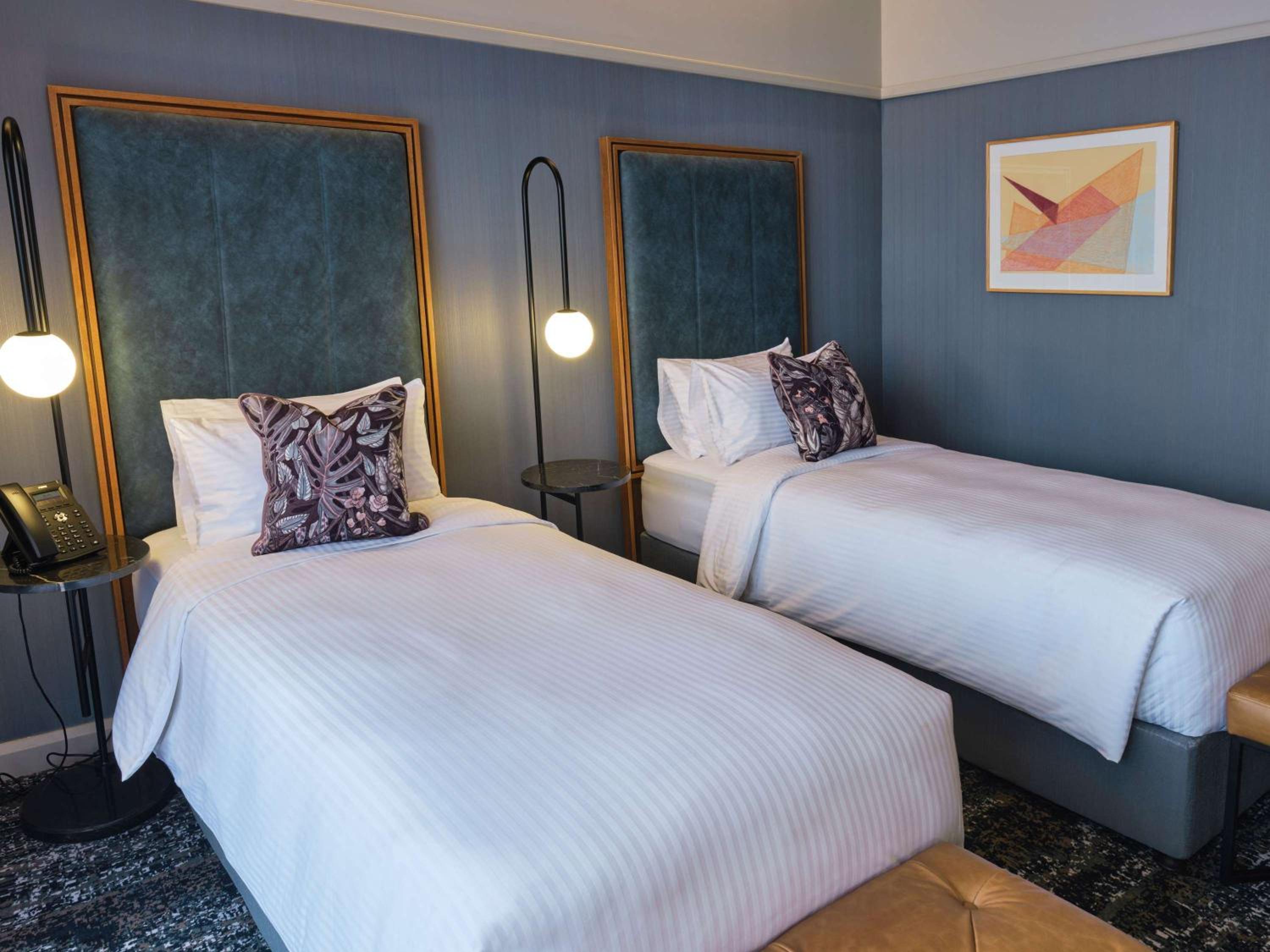 General Admission Twin Room thumbnail 6