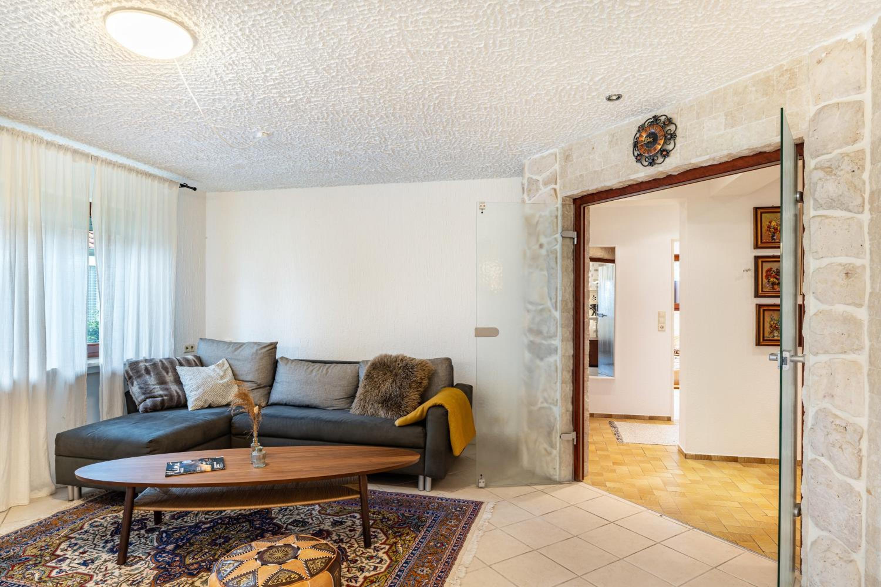 Three-Bedroom Apartment with Mountain View
