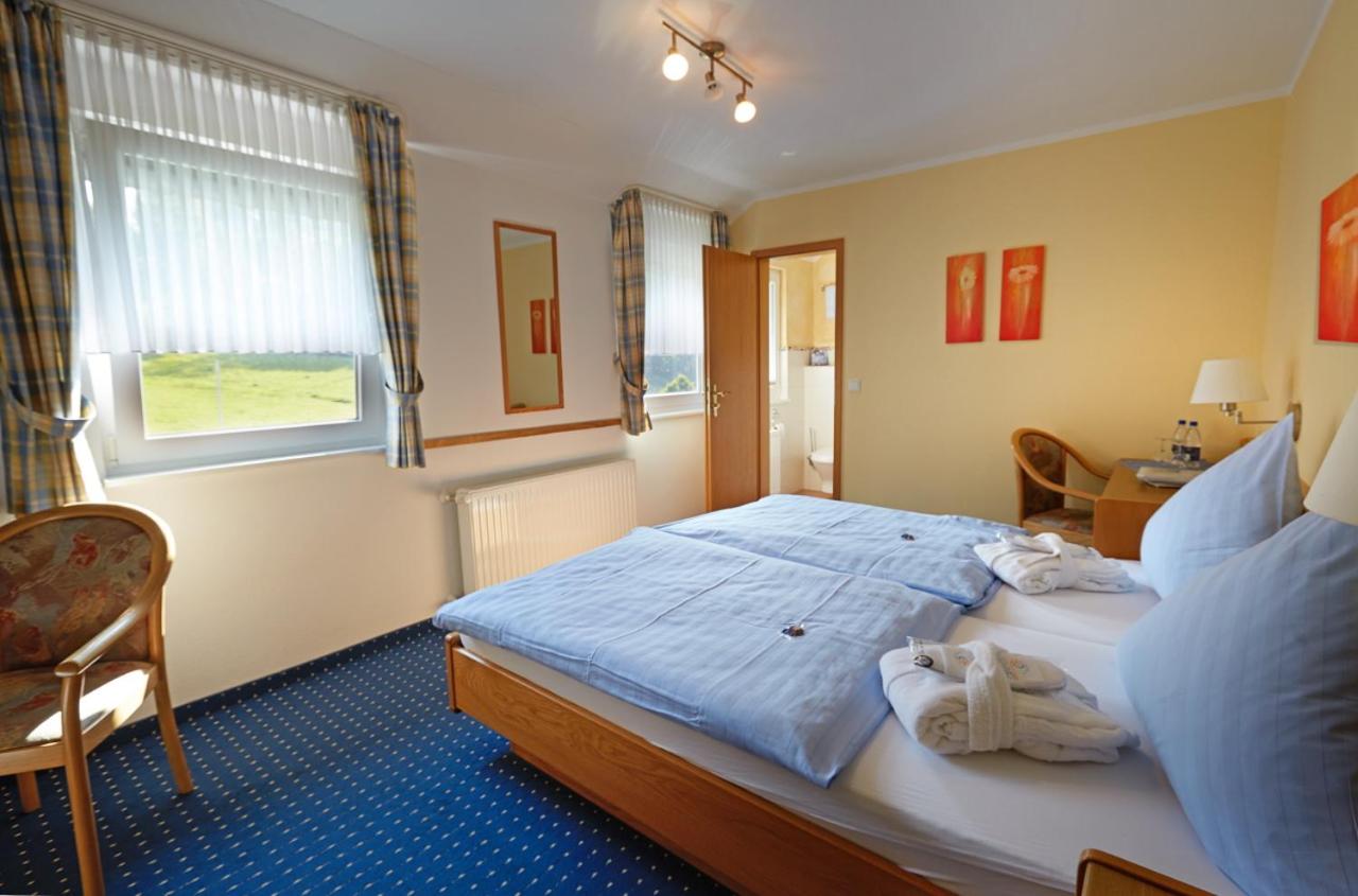 Double Room - Photo 10