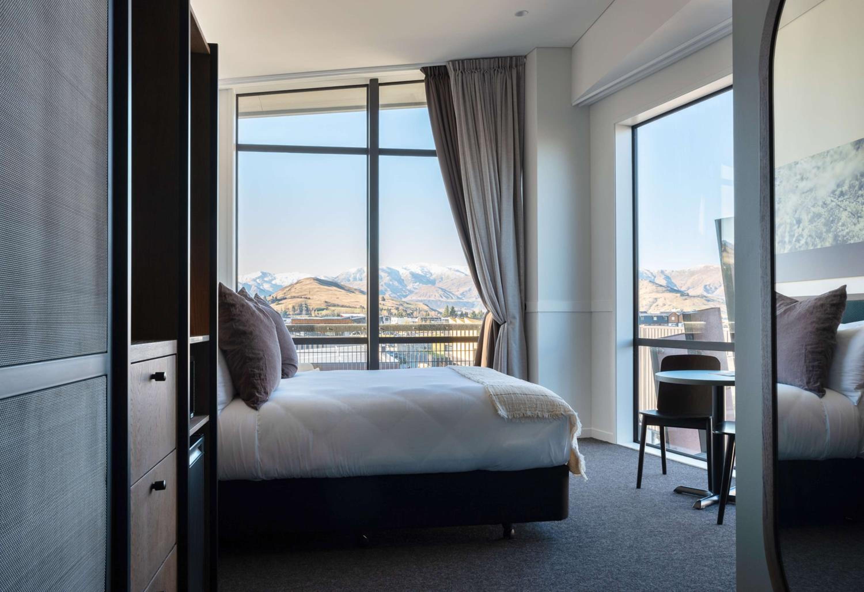 Remarkables View King - Photo 1