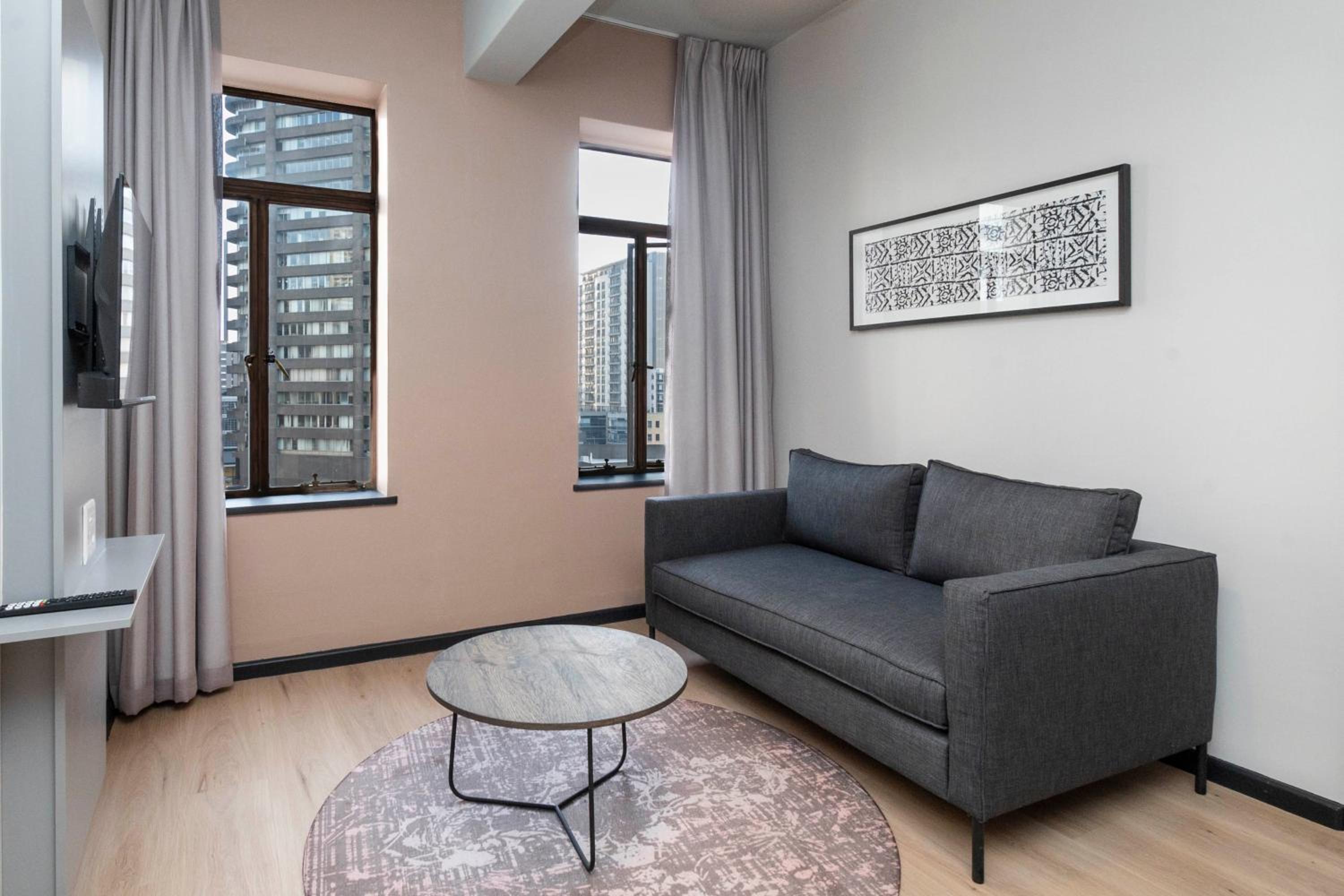 Two-Bedroom Apartment - Photo 3