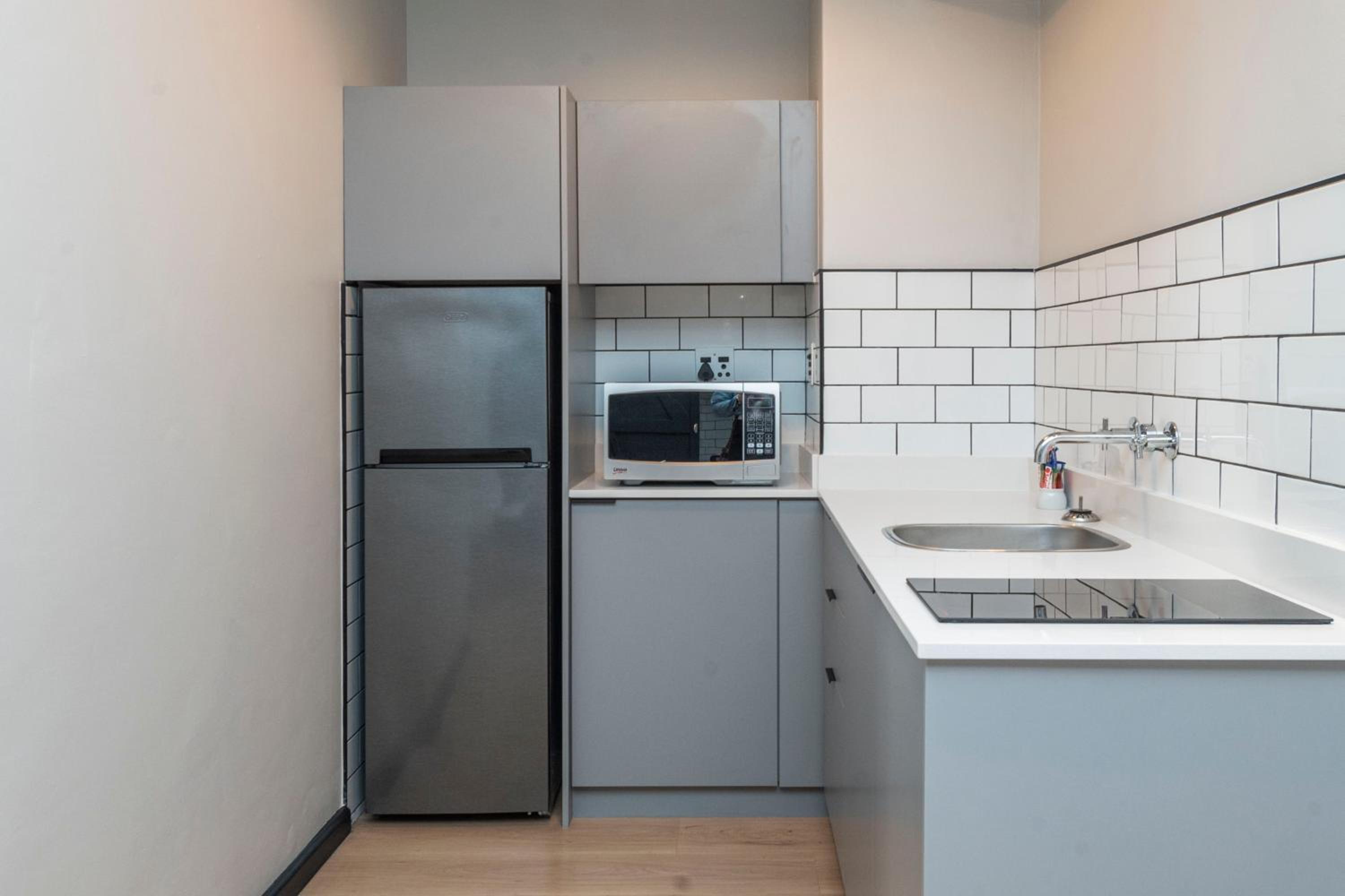 Two-Bedroom Apartment - Photo 4