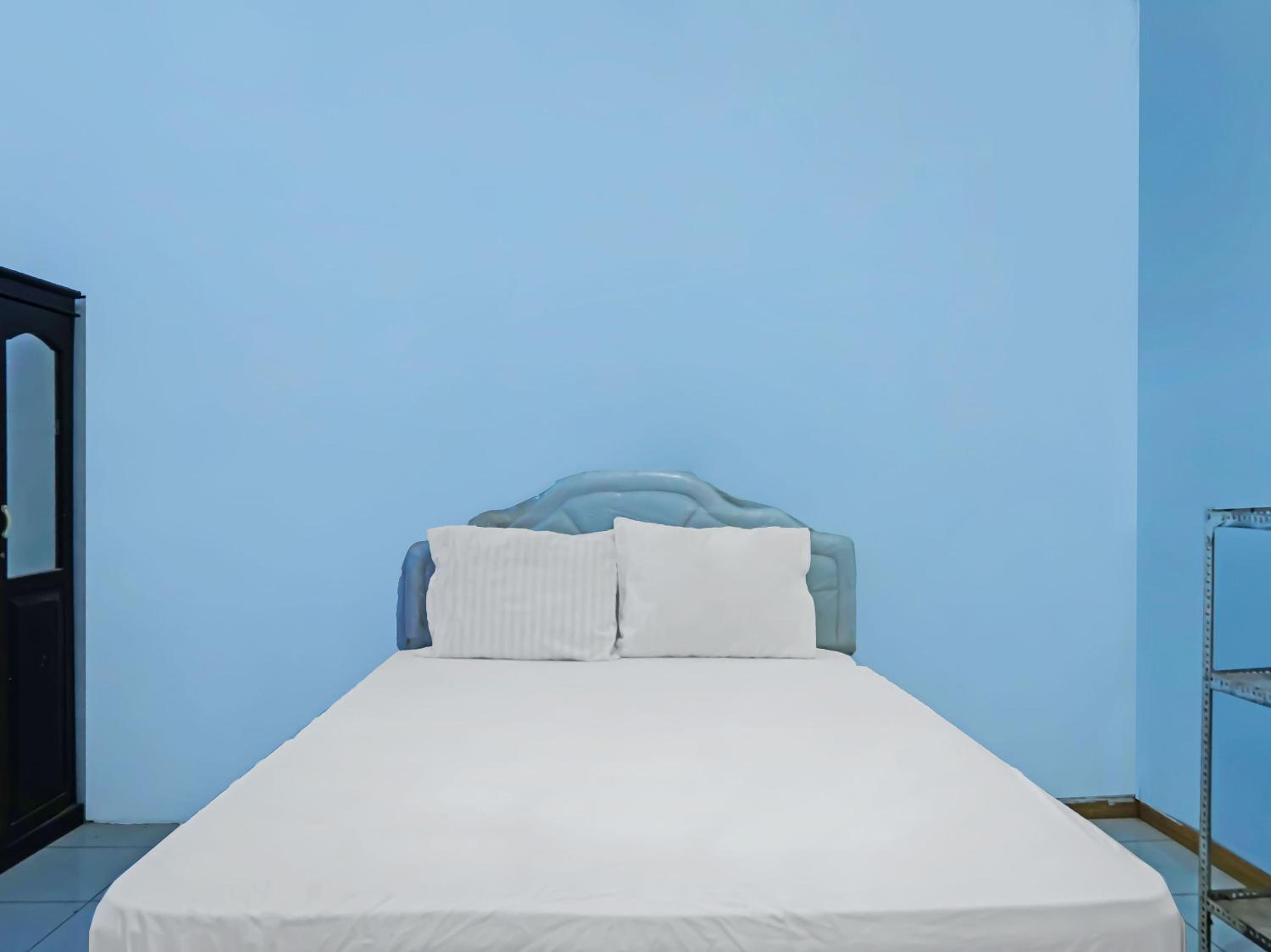 Double Room - Photo 3