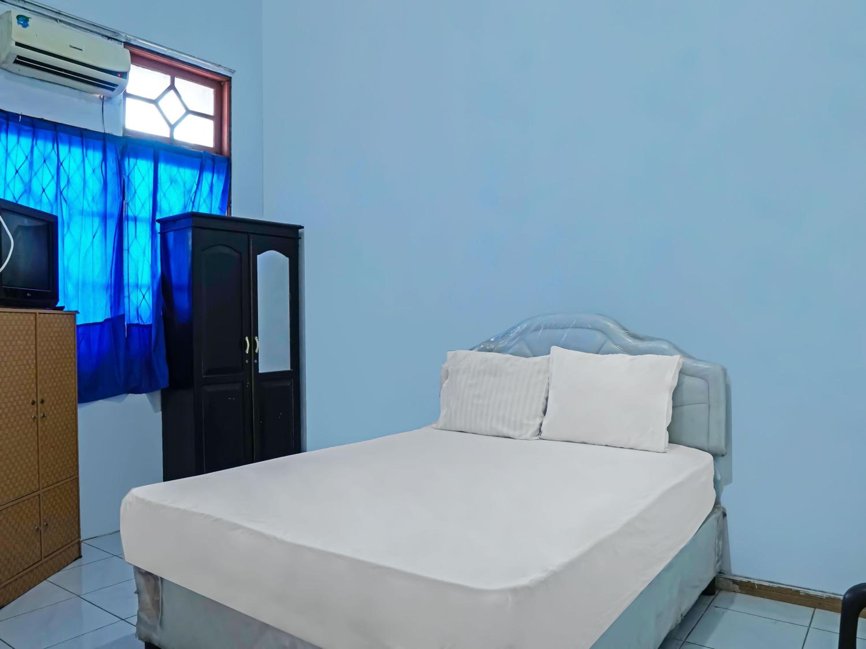 Double Room - Photo 1
