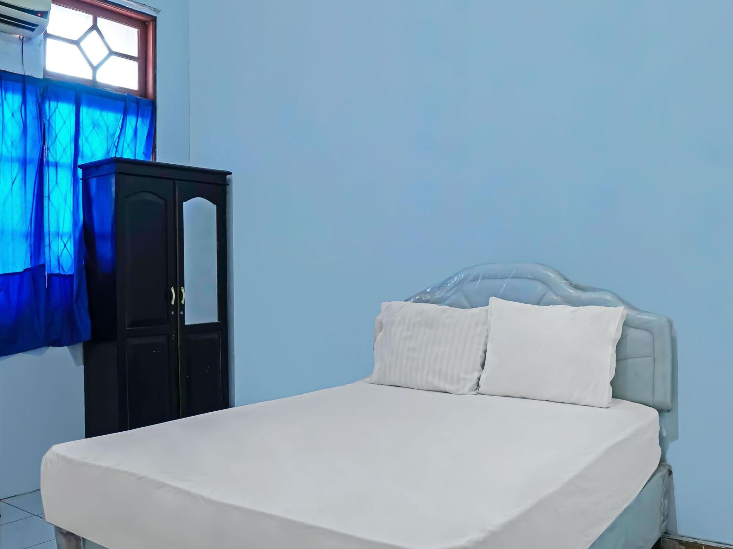 Double Room - Photo 4