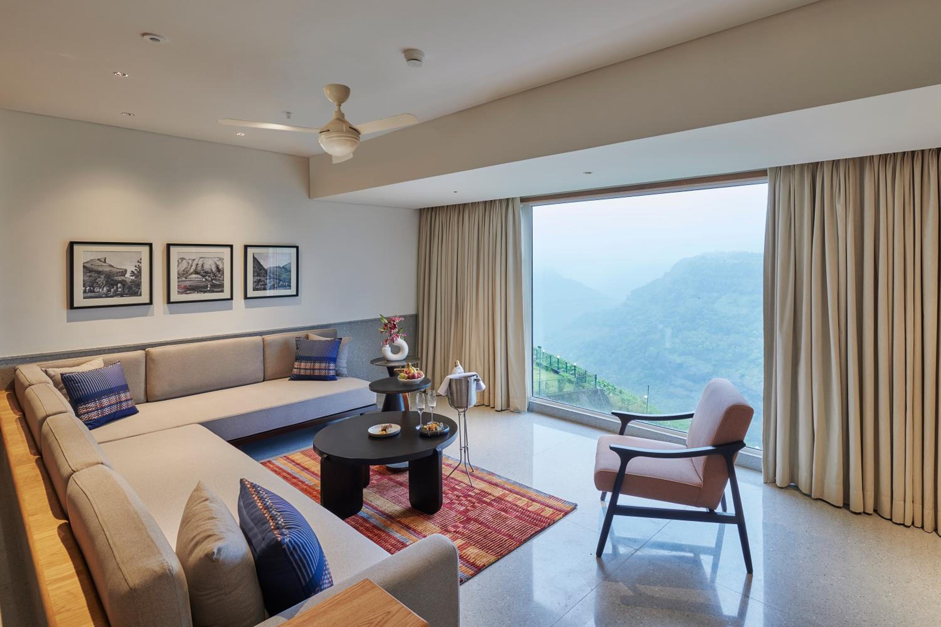 Kune Fall Suite - Photo 1