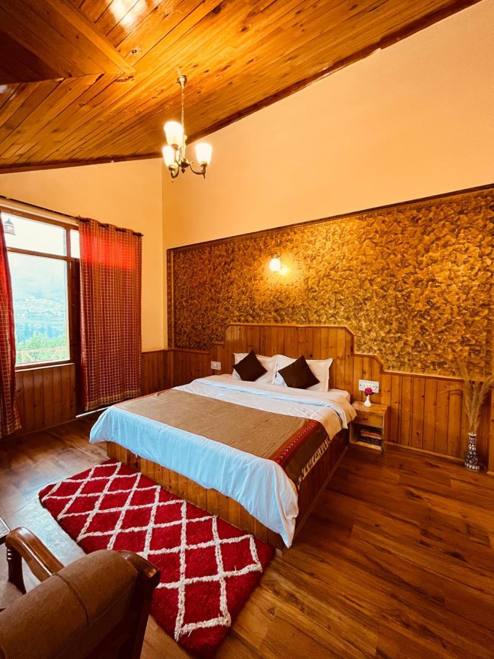 Double Room With Mountain View