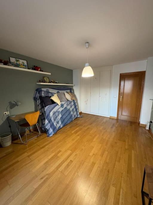 Two-Bedroom Apartment photo 2