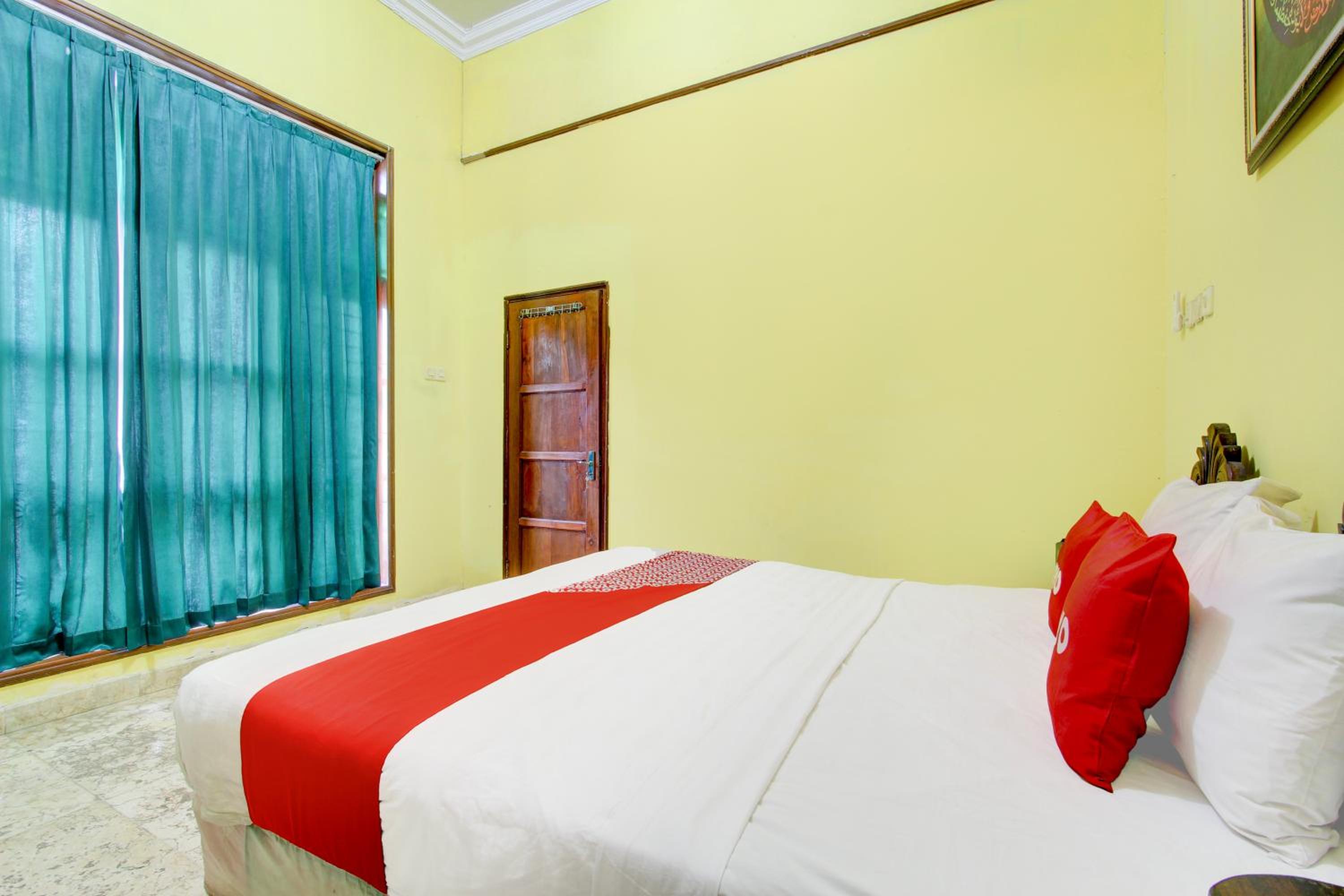 Deluxe Double Room photo 2