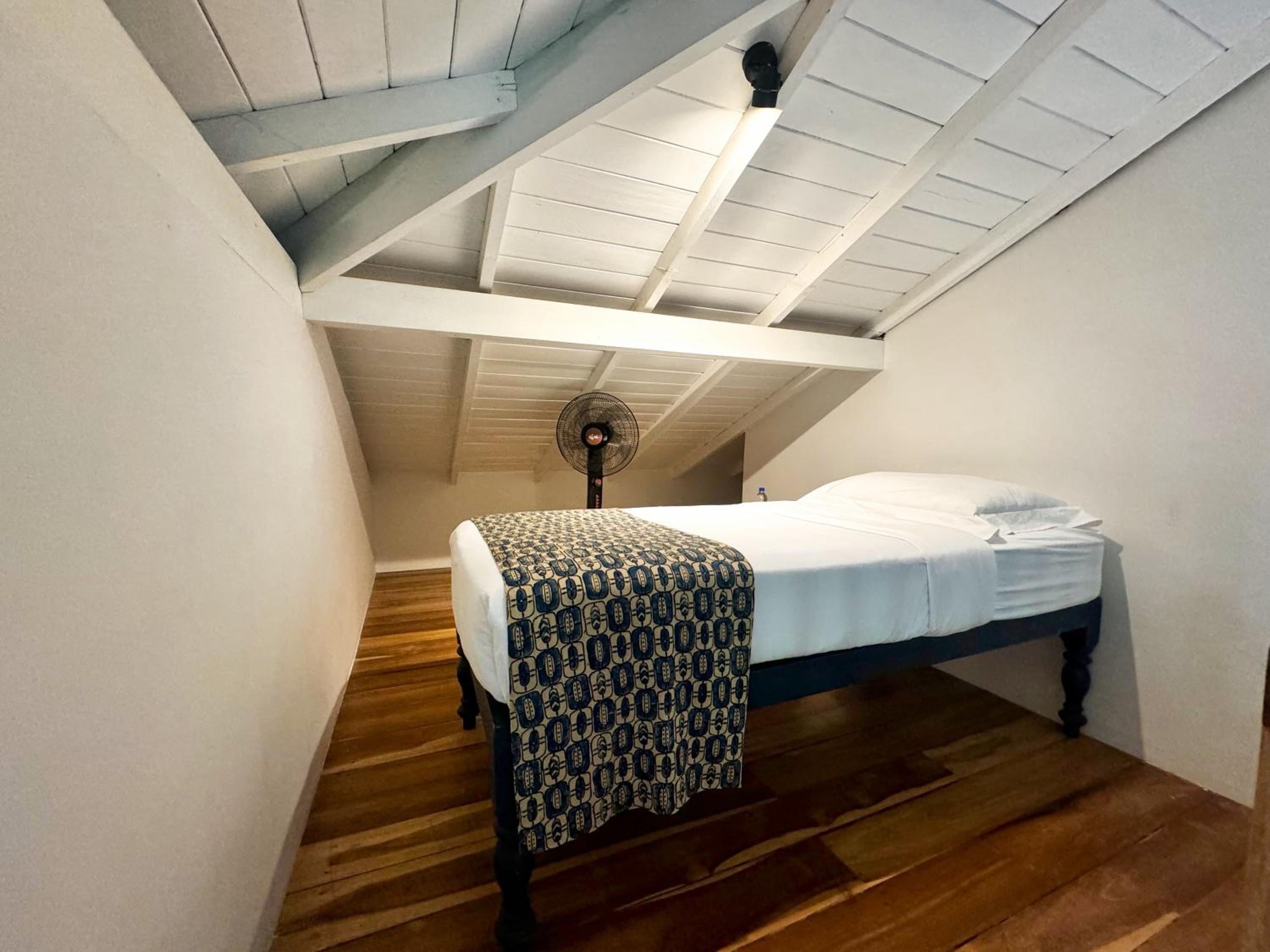 Triple Room - Photo 7