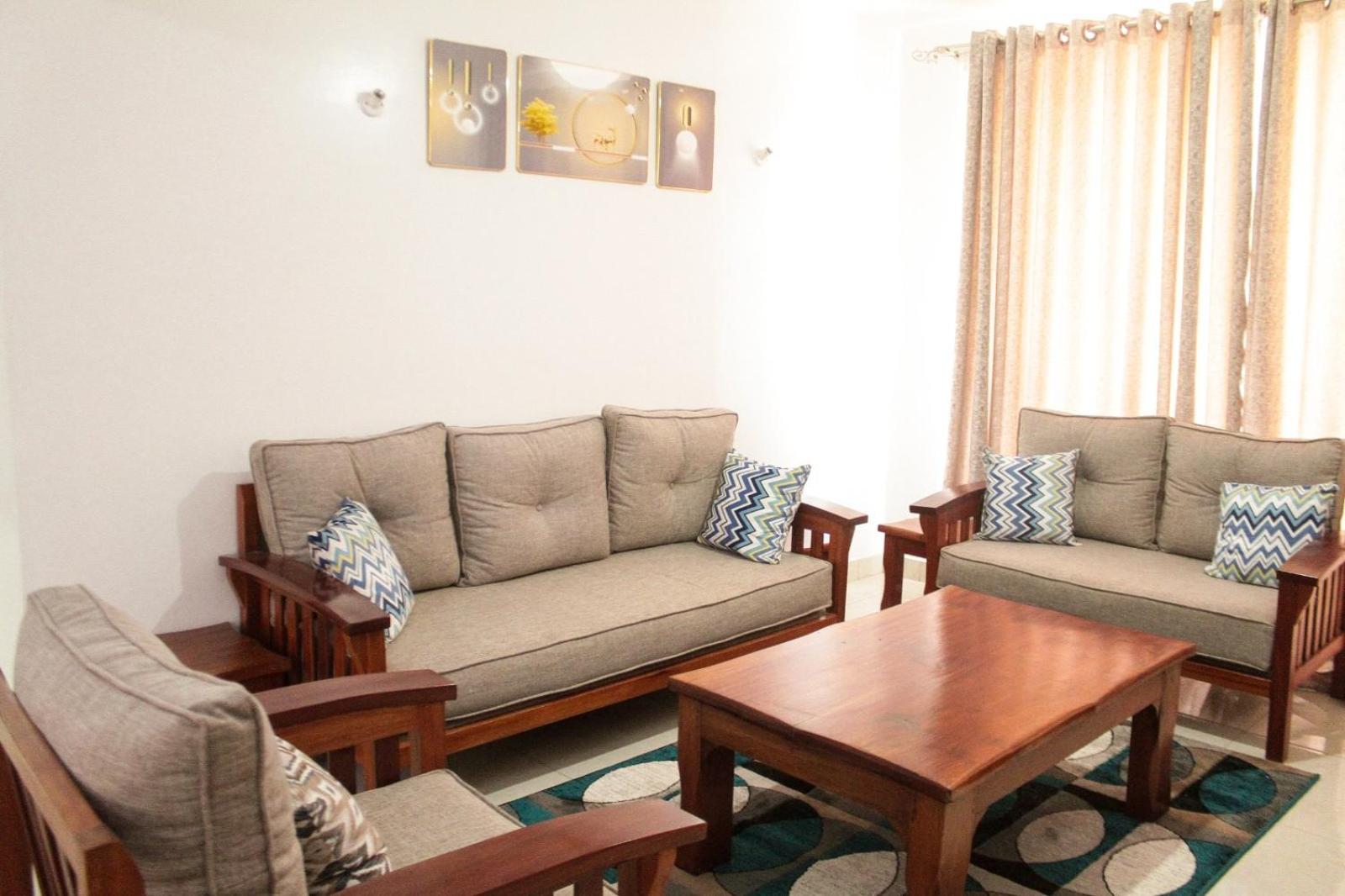 Three-Bedroom Apartment photo 1
