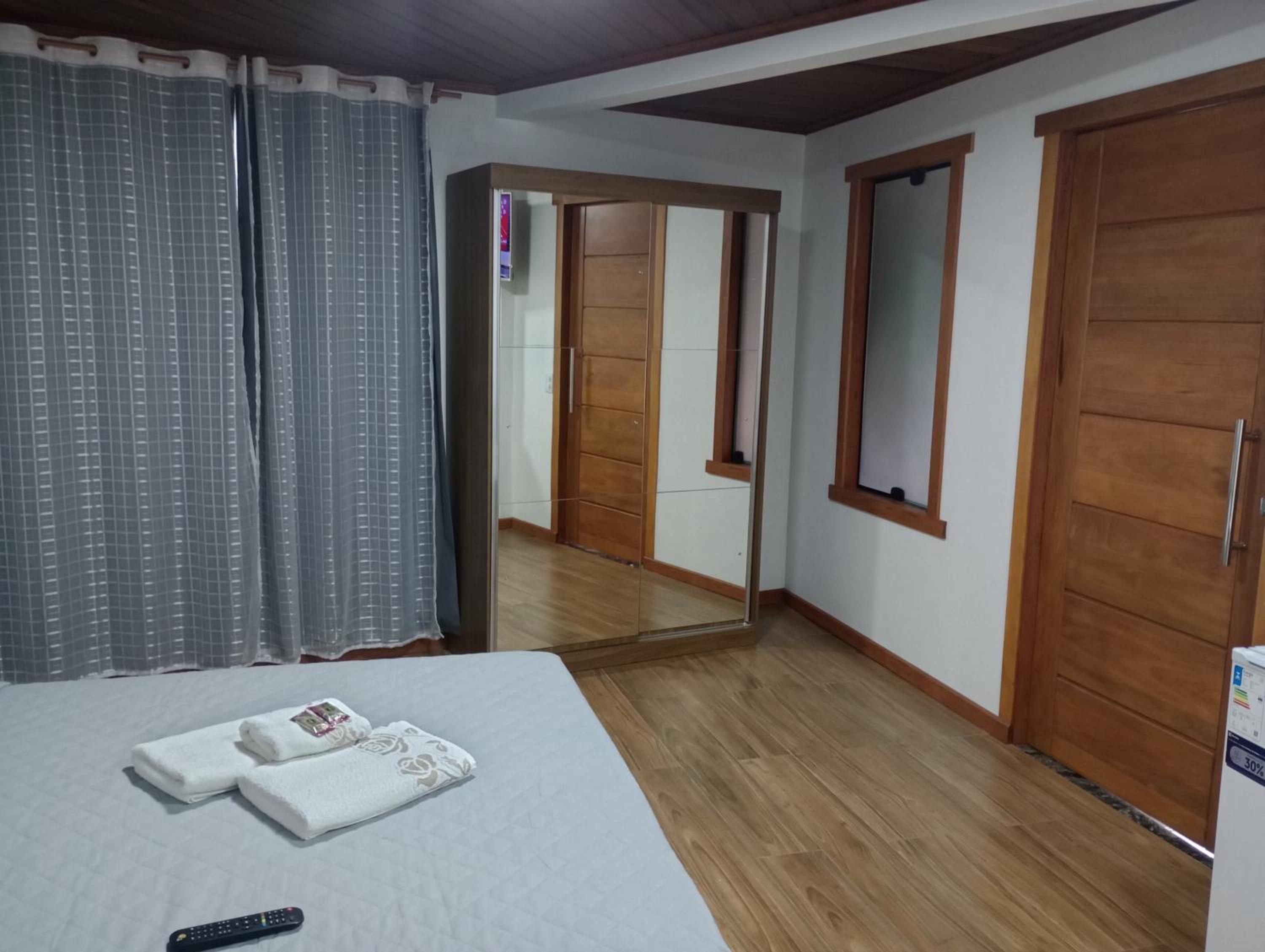 Deluxe Suite - Photo 1