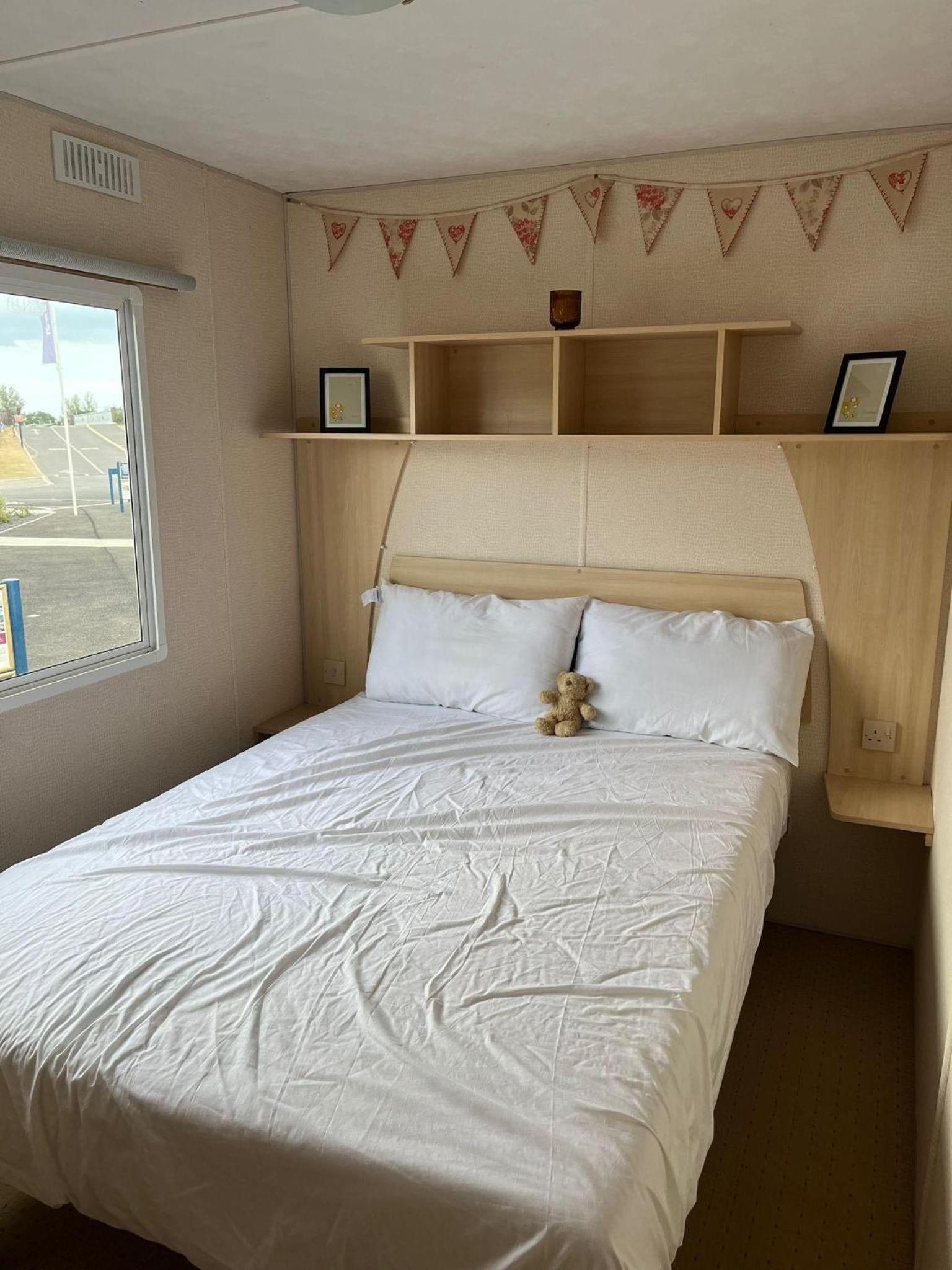 Mobile Home photo 3