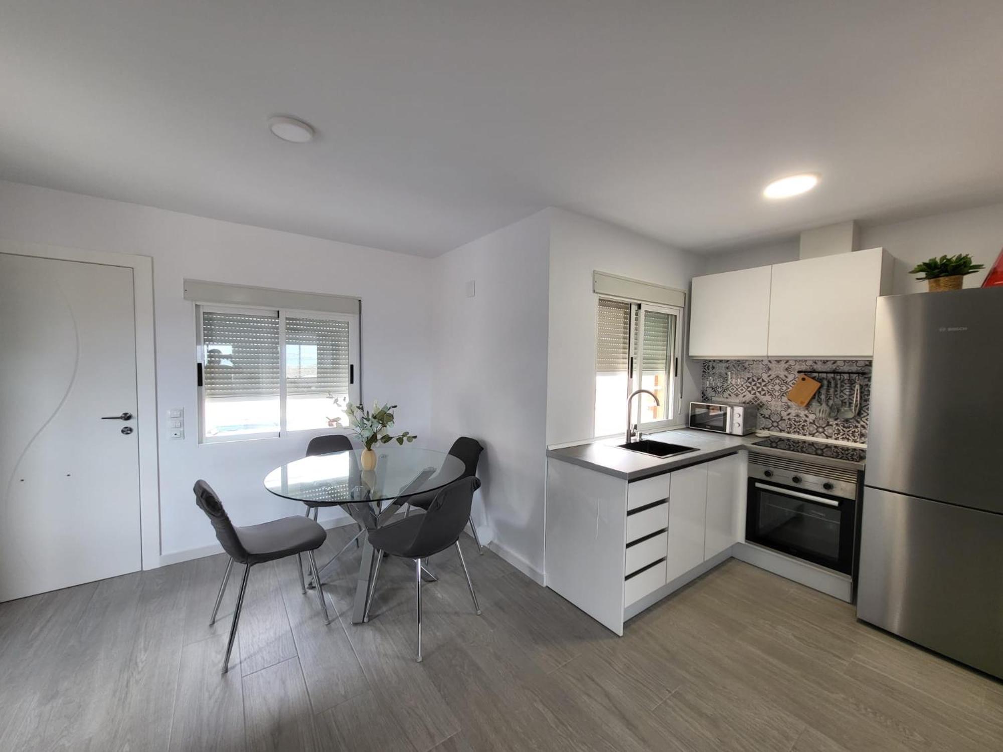 One-Bedroom House photo 3