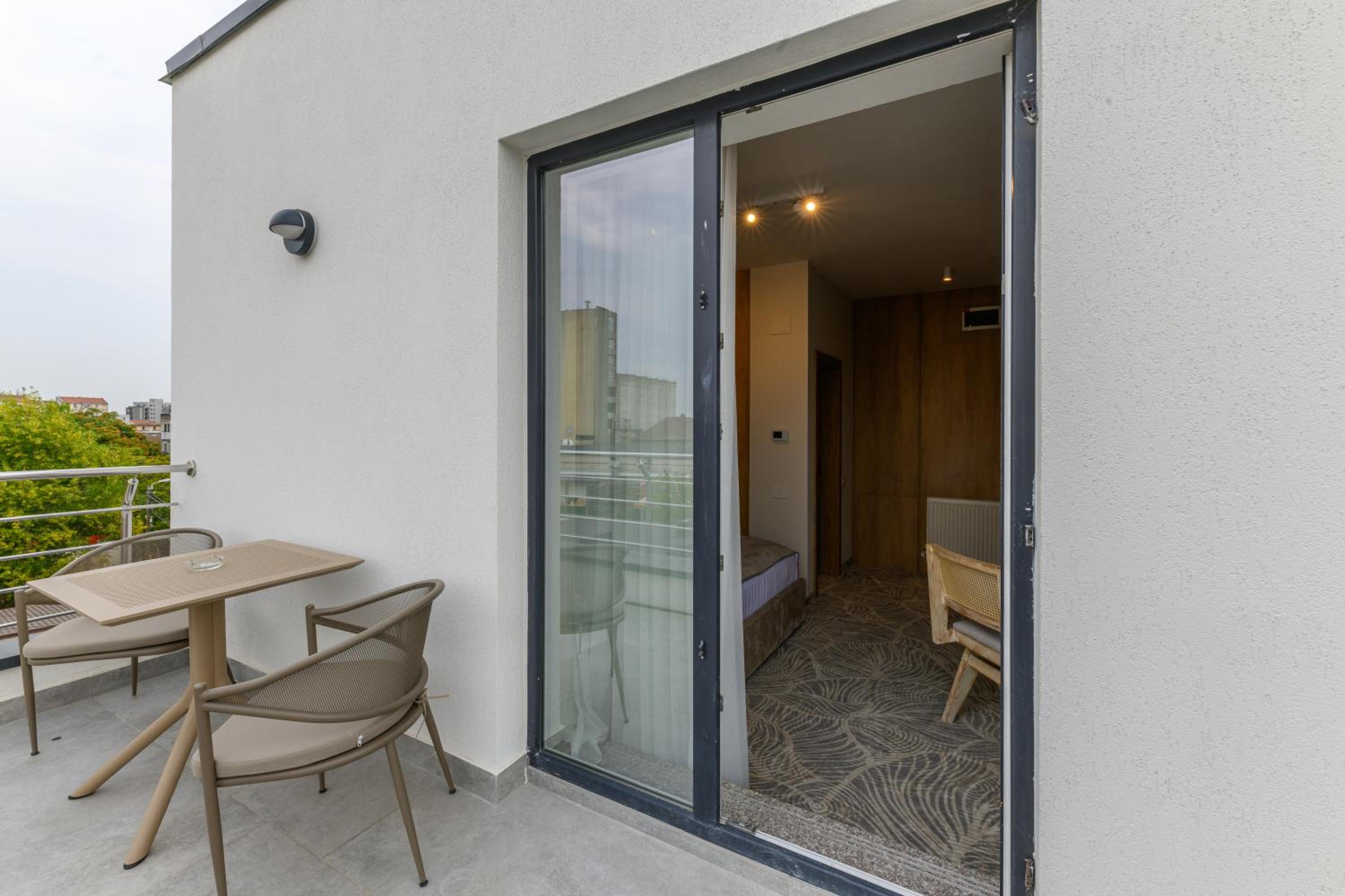 Double Room with Balcony photo 2