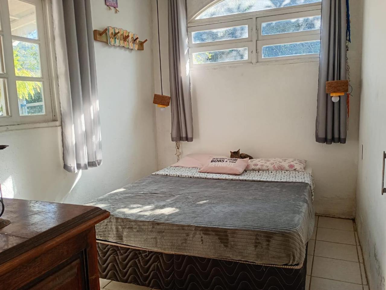Three-Bedroom House photo 3