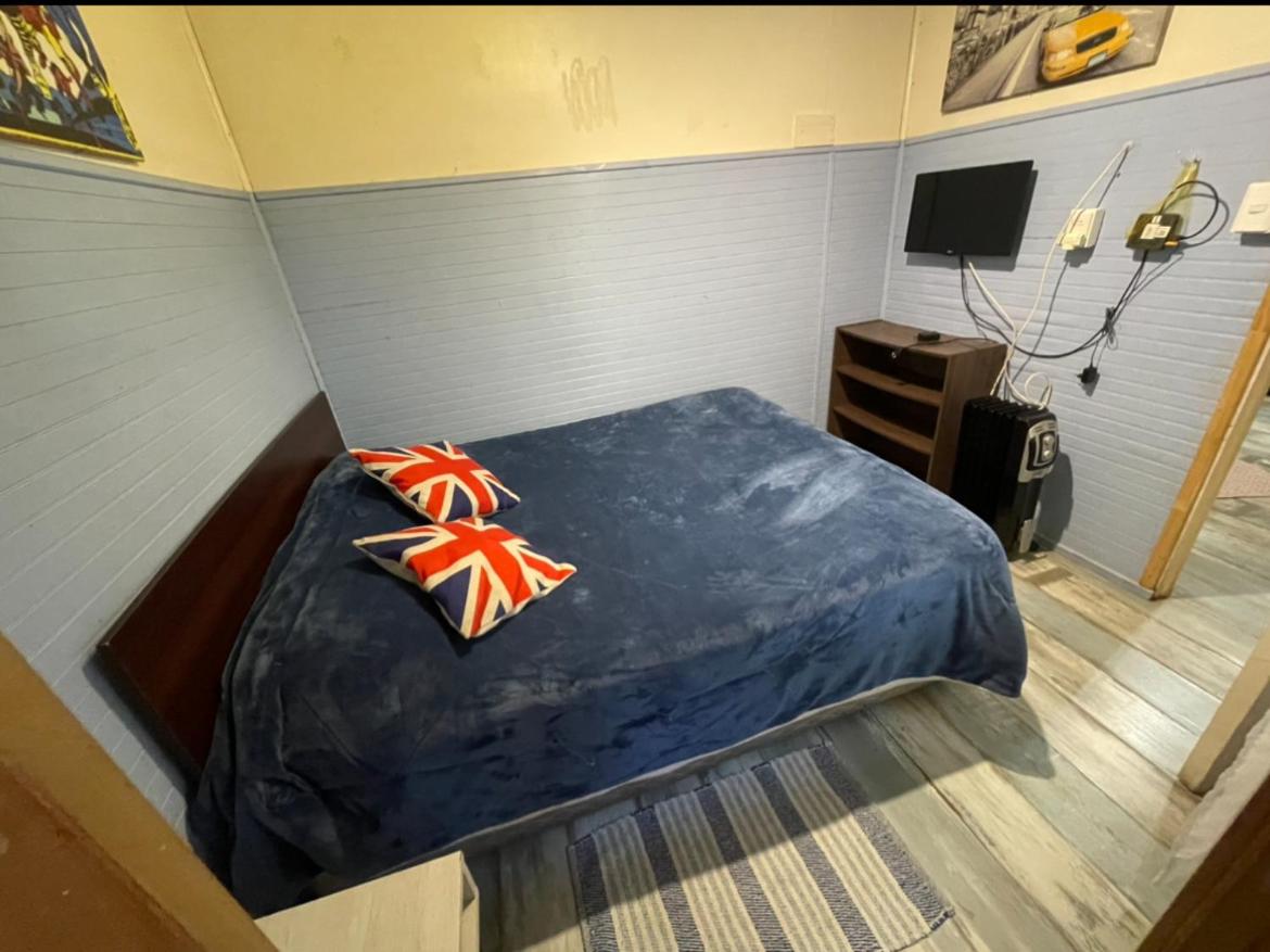 One-Bedroom House photo 1