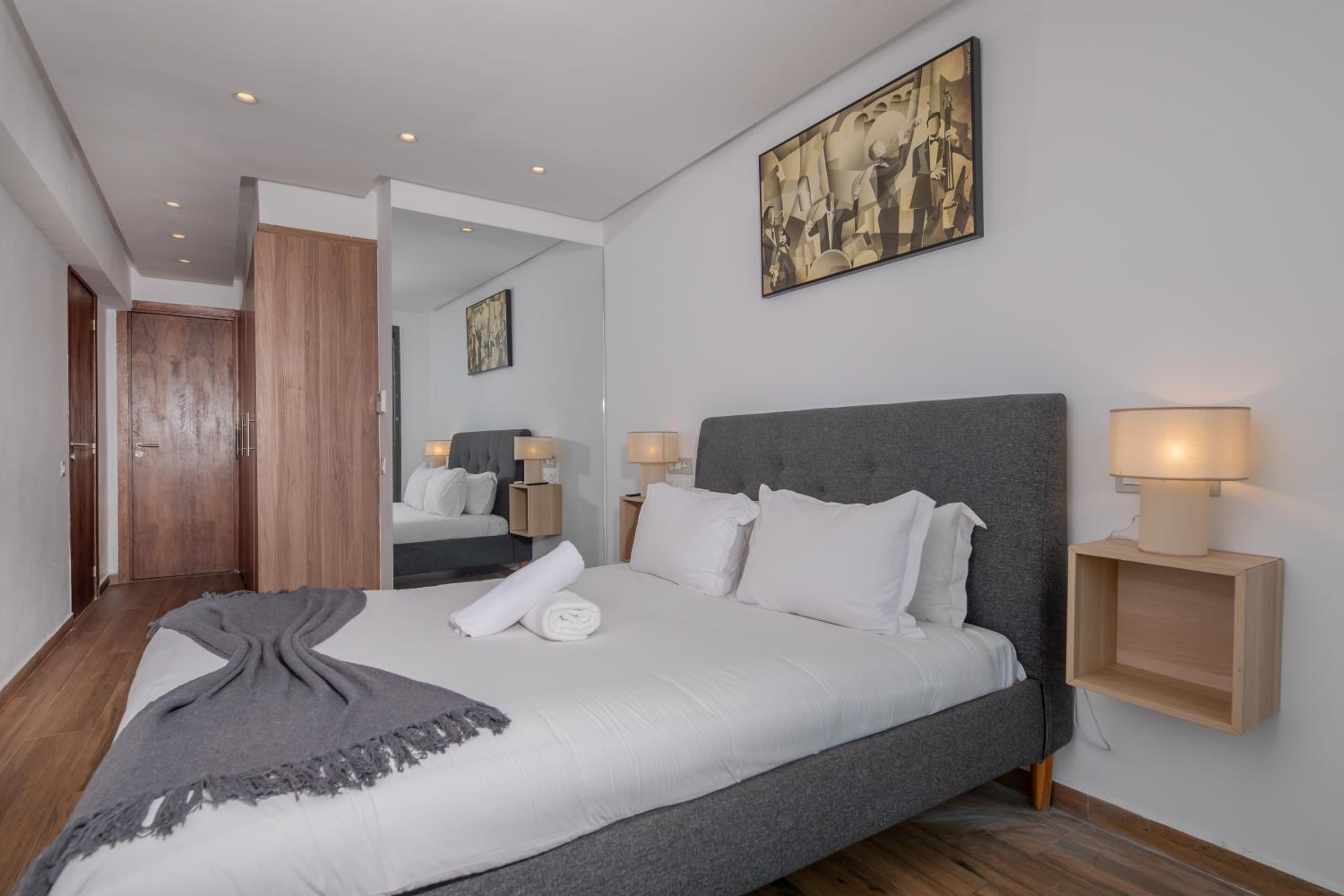 Two-Bedroom Apartment with Balcony and Sea View photo 1