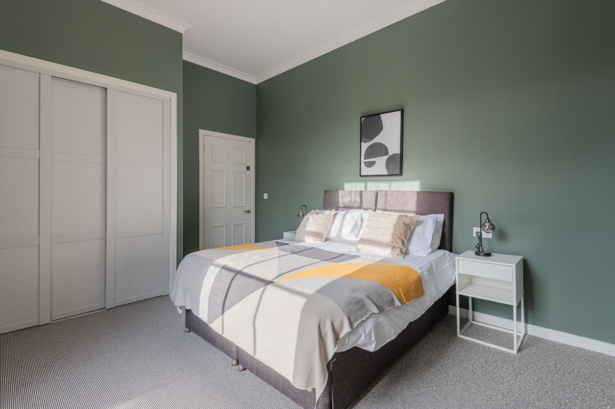 Superior Apartment