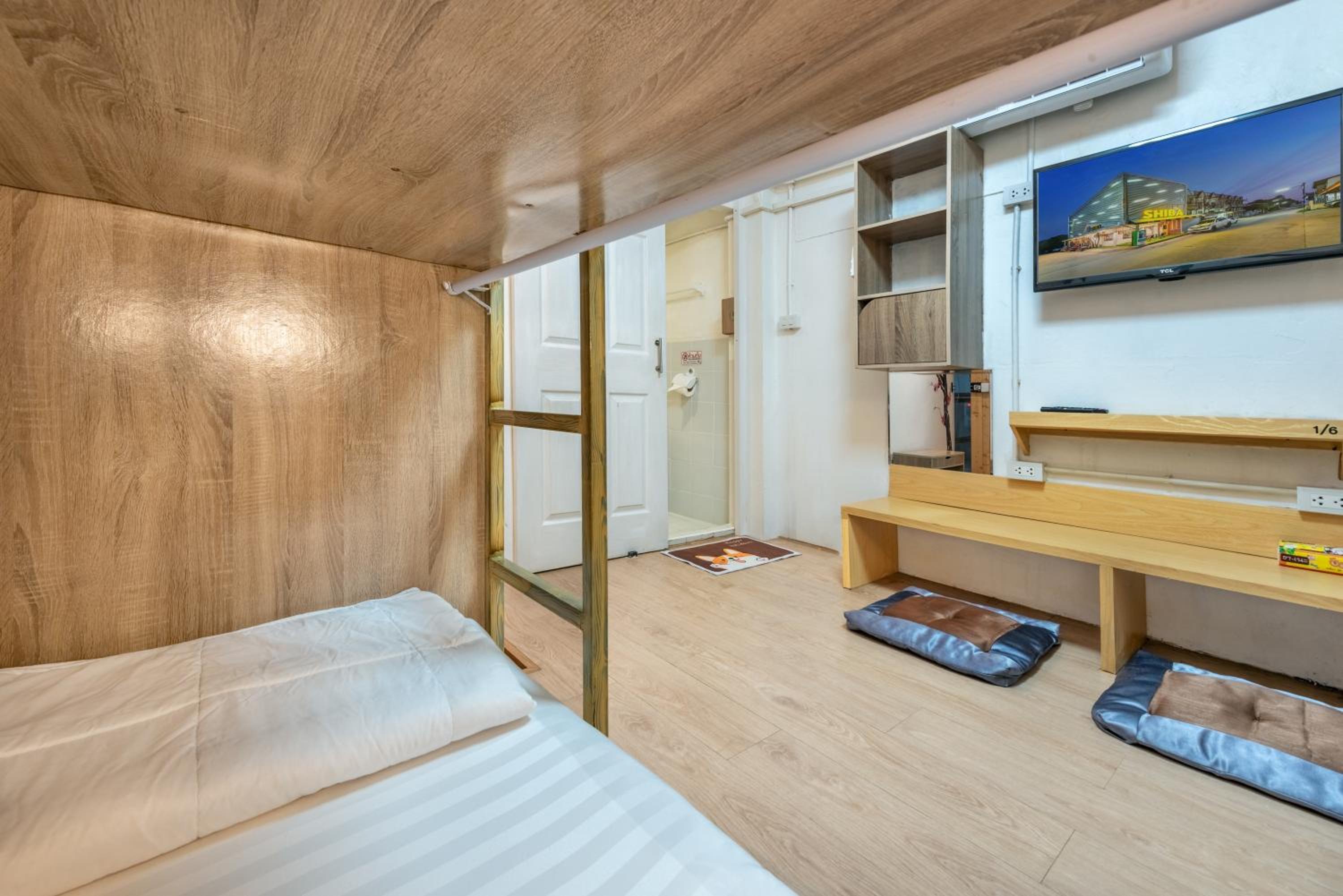 Standard Double Room - Photo 3