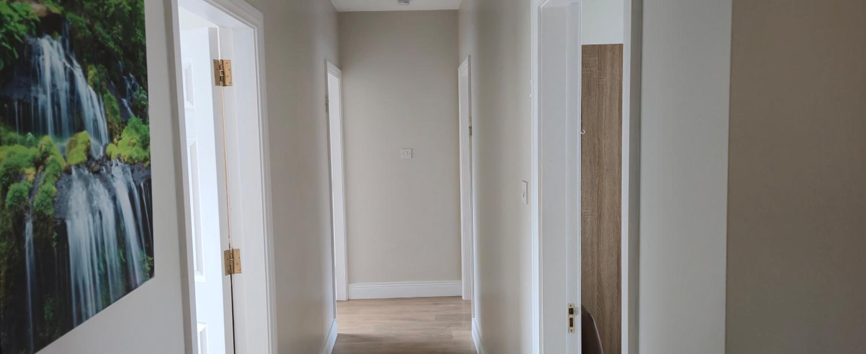 Four-Bedroom House photo 3