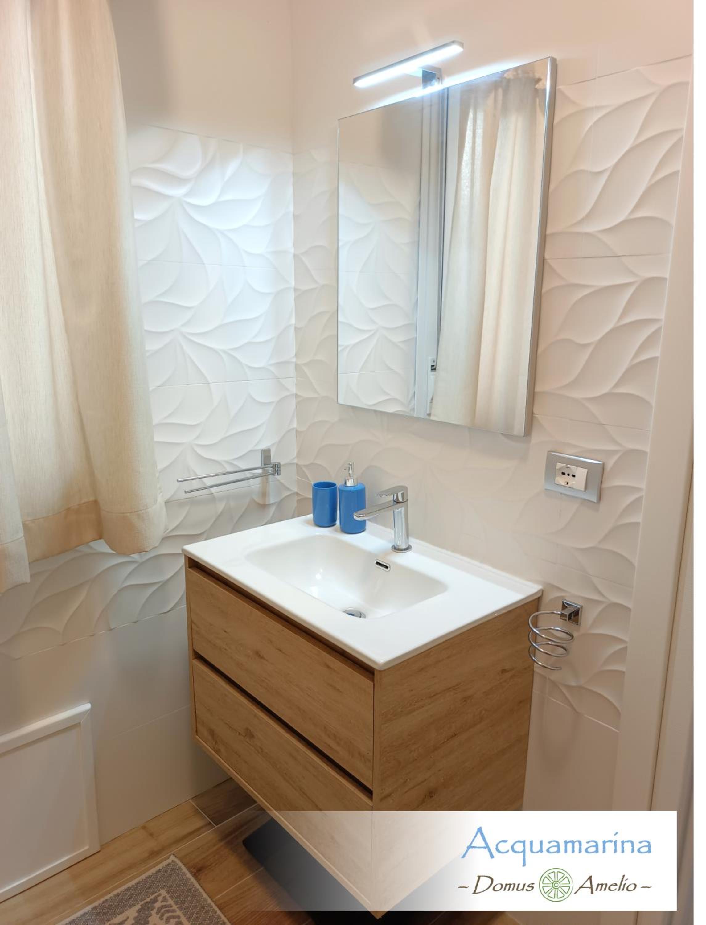 Double or Twin Room with Private Bathroom photo 2