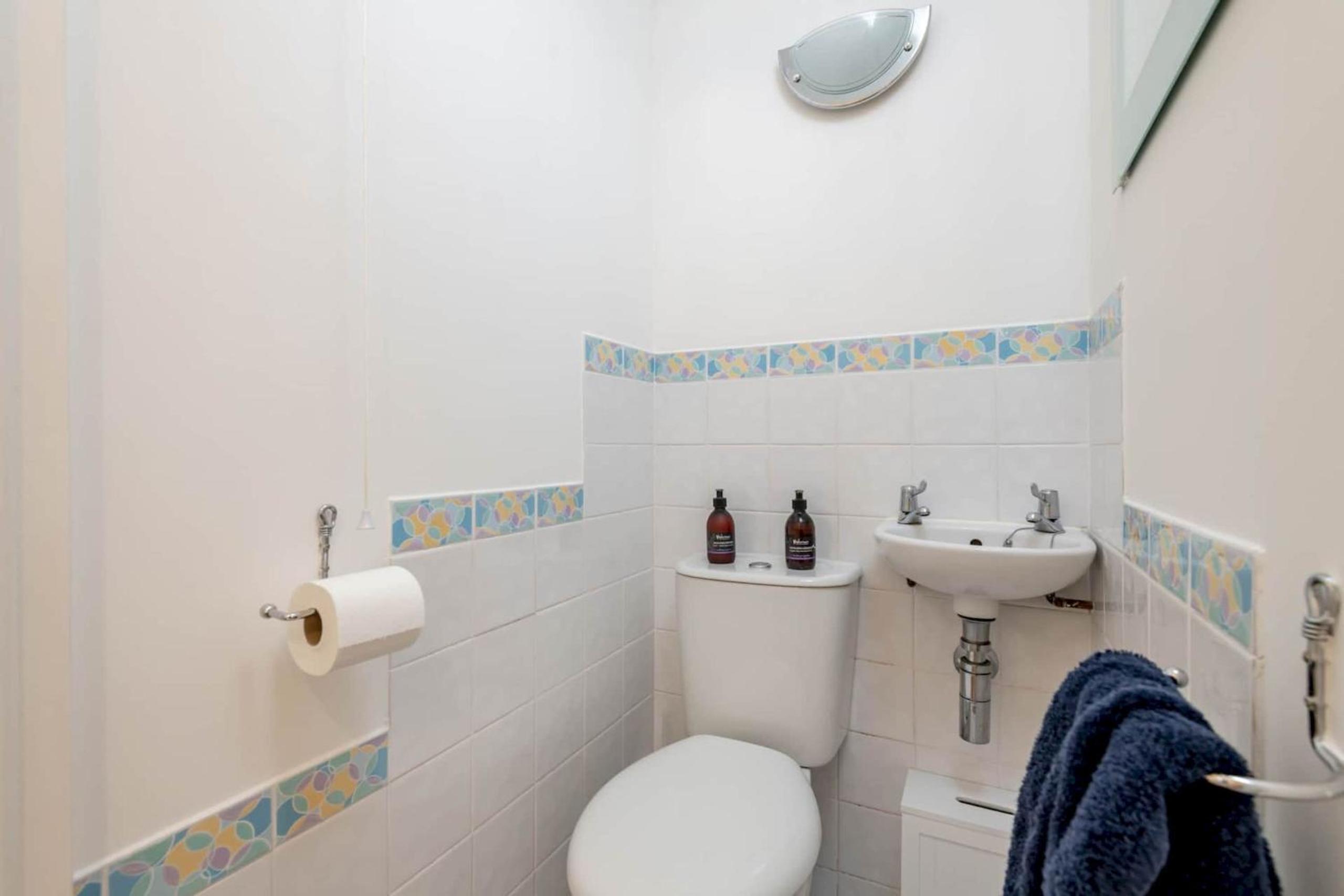 Three-Bedroom House photo 2
