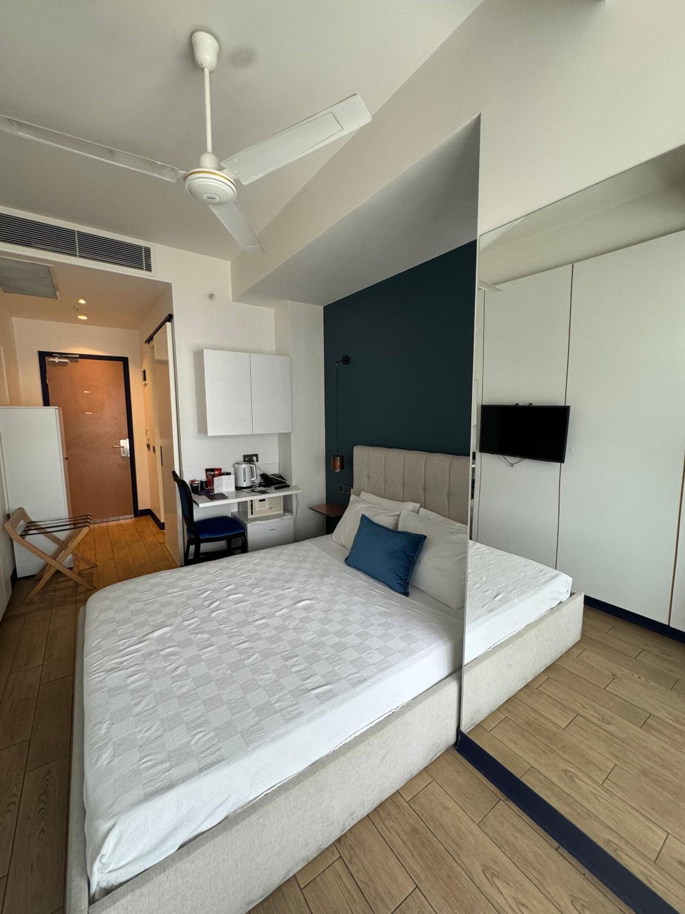 Single Room photo 1