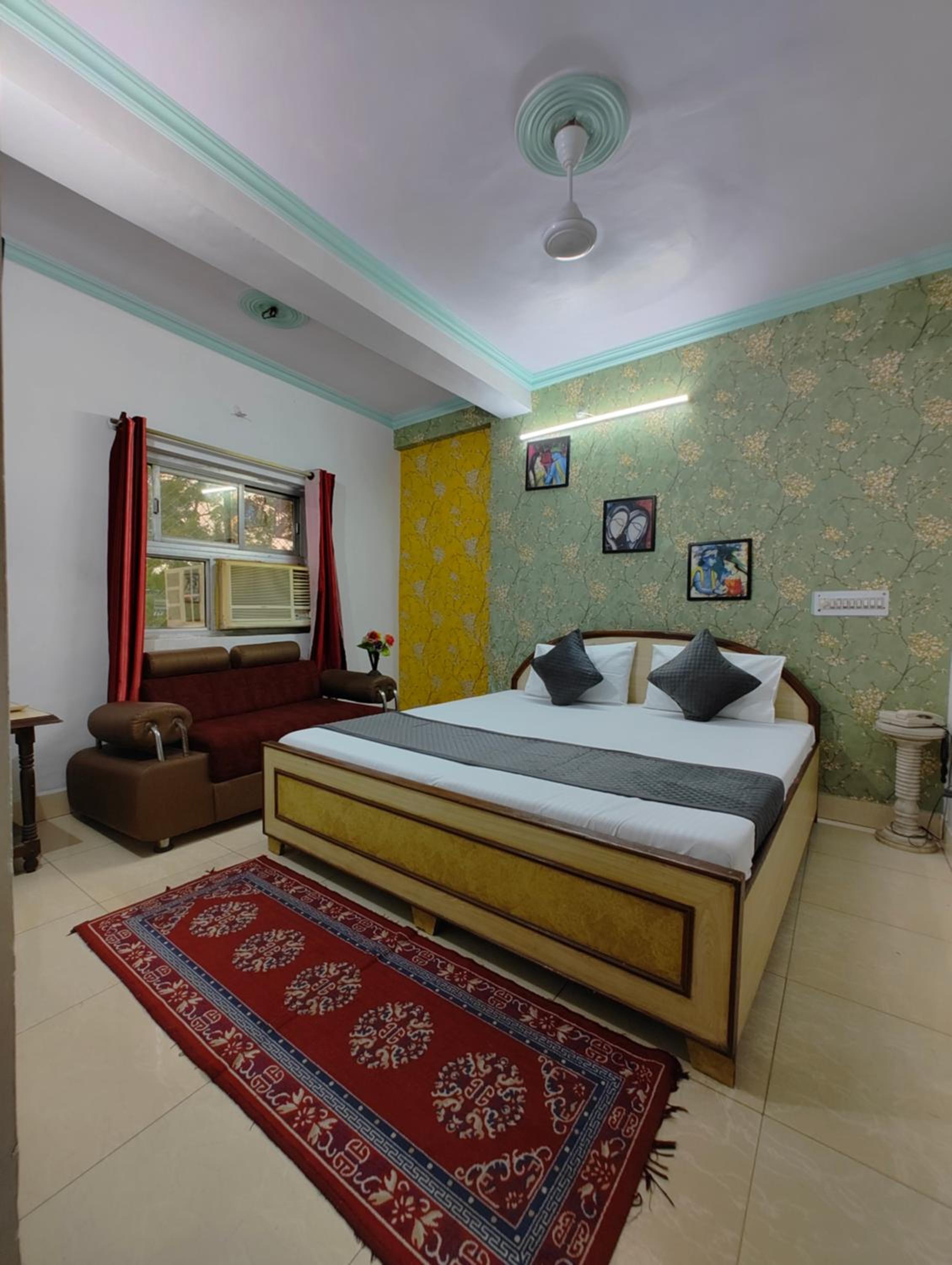 Deluxe Room - Photo 1