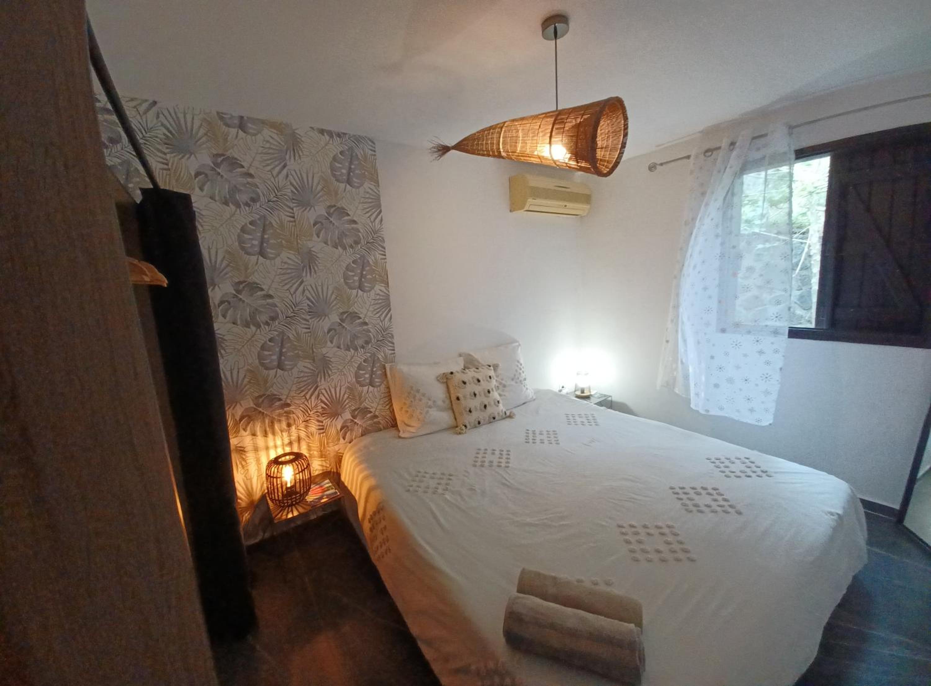 Three-Bedroom Villa photo 1