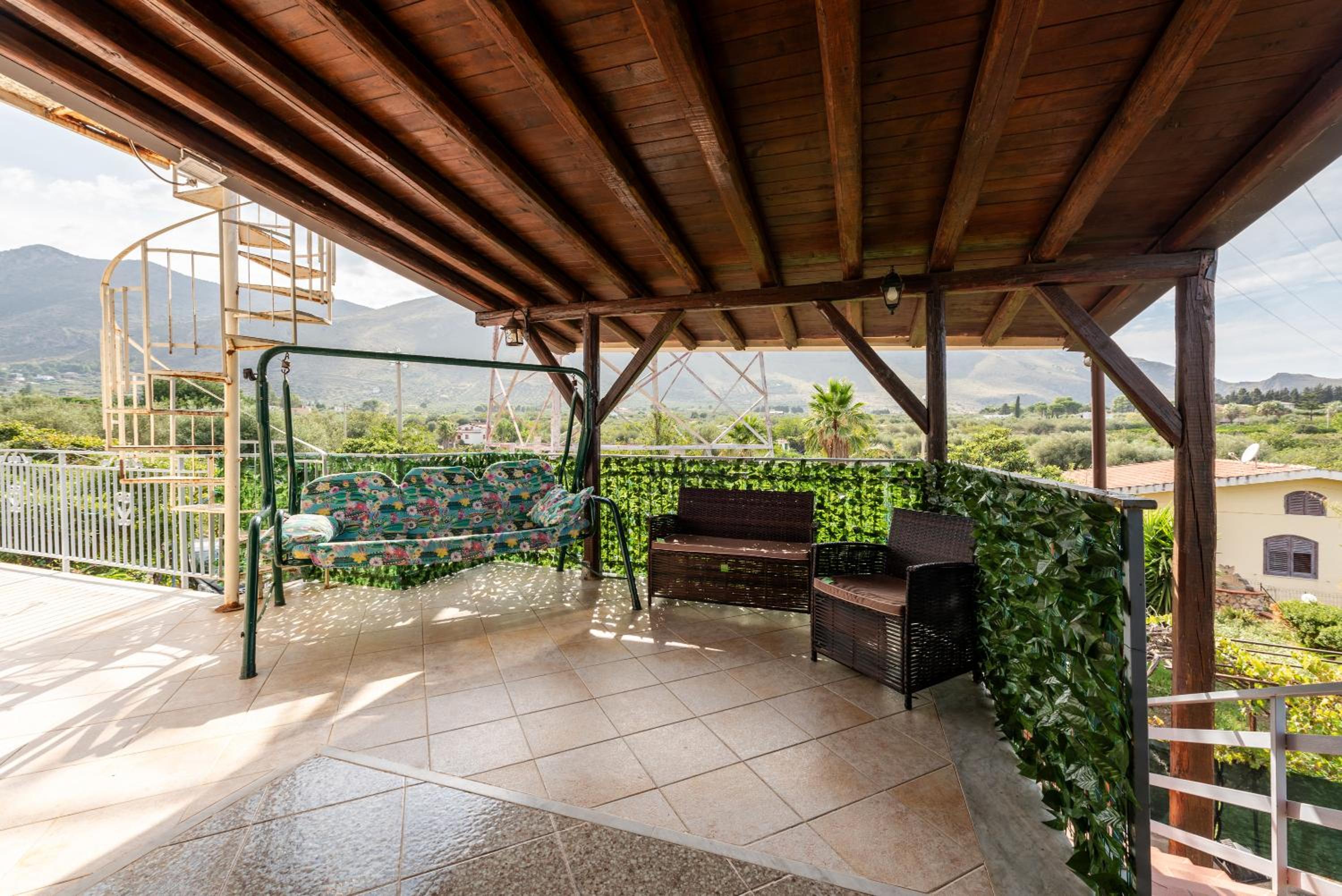 Villa with Sea View photo 3
