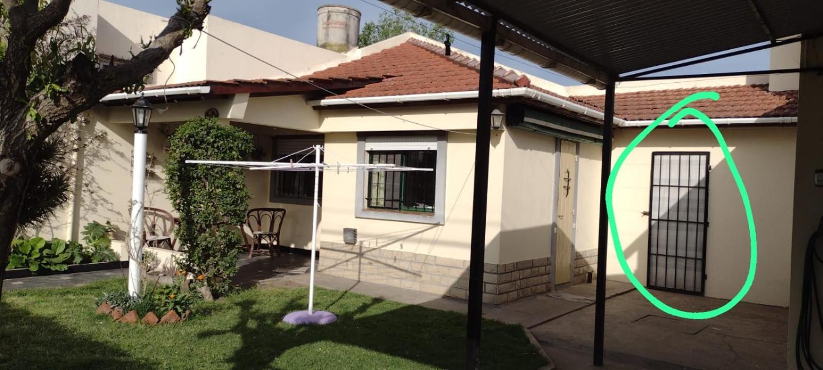 Two-Bedroom House photo 2