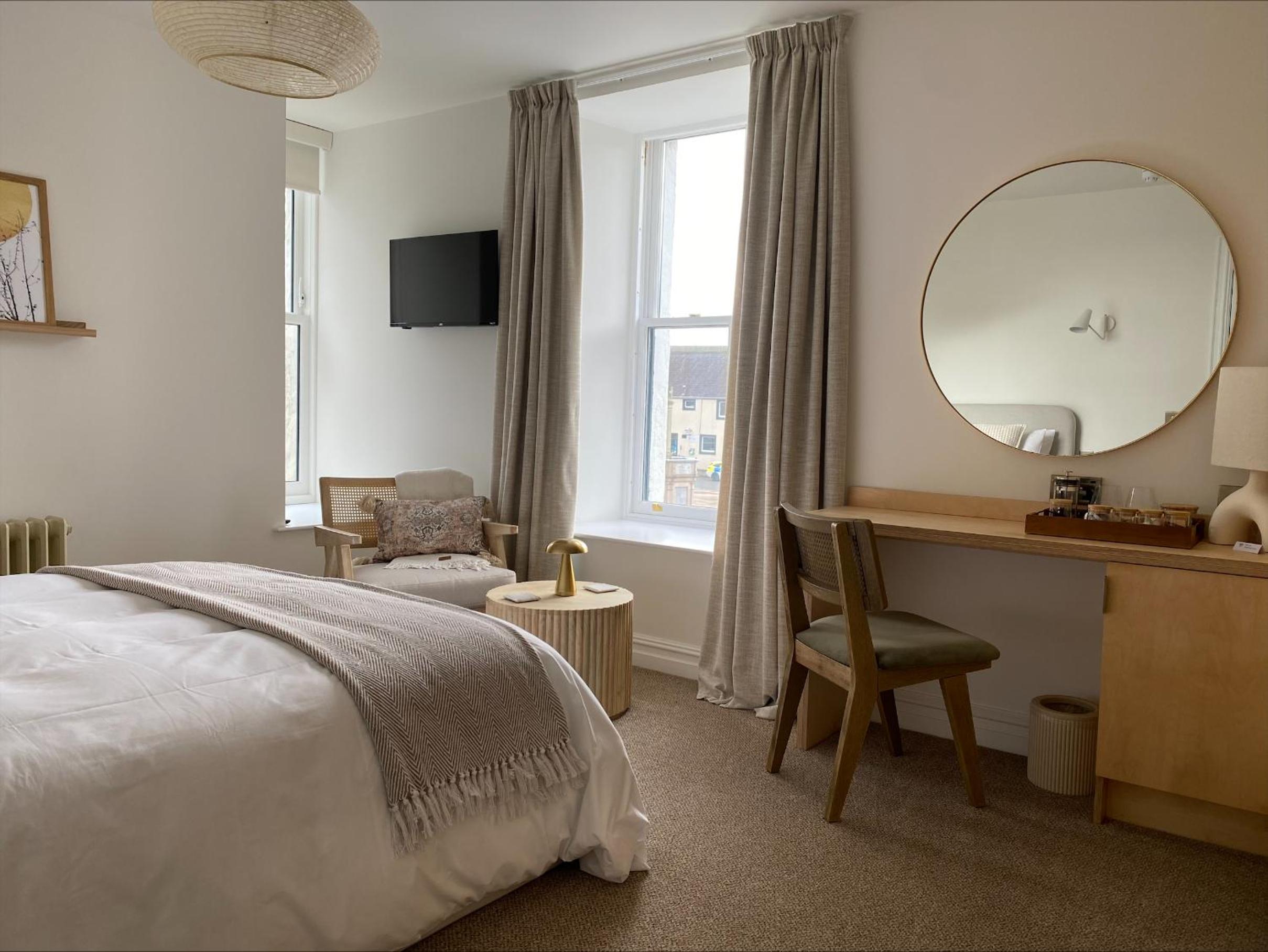 Superior King Room photo 1