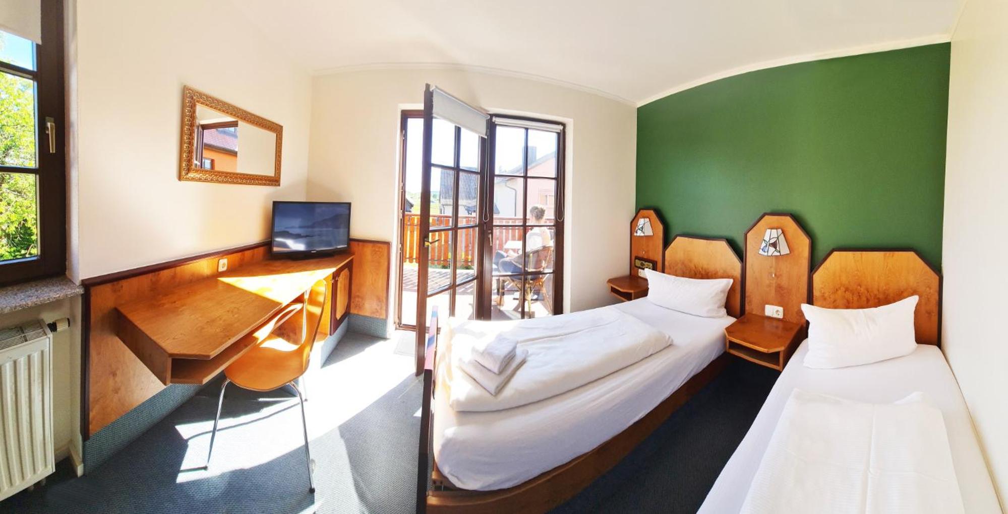 Budget Double or Twin Room photo 3