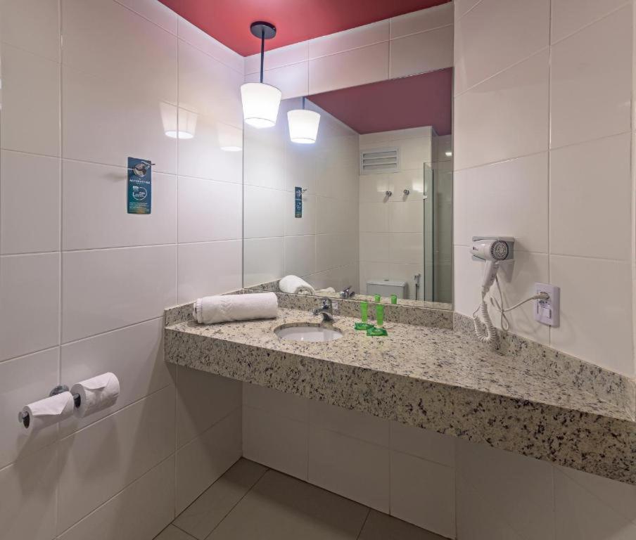 Double Room - Disability Access photo 2