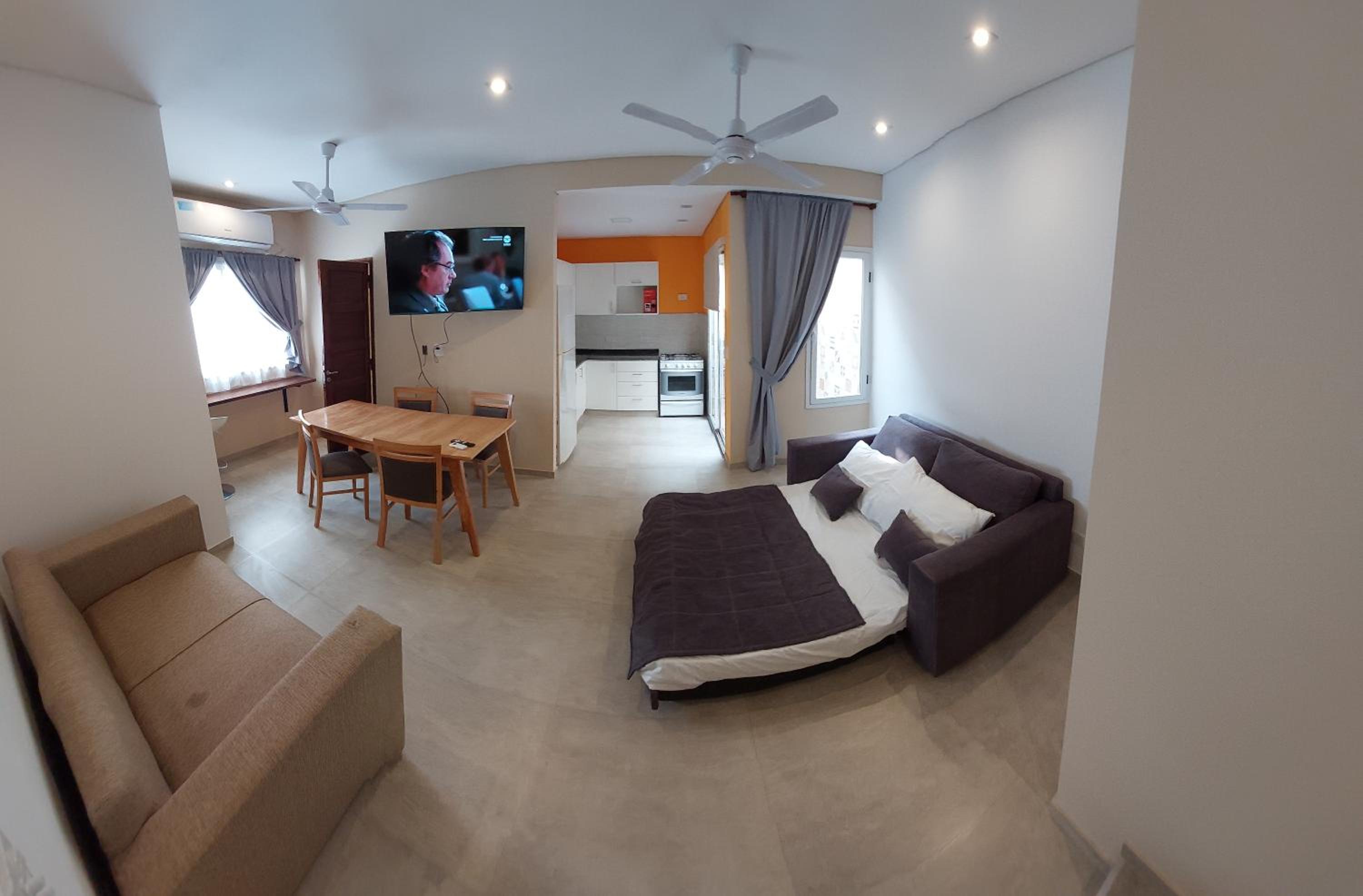 One-Bedroom Apartment photo 2