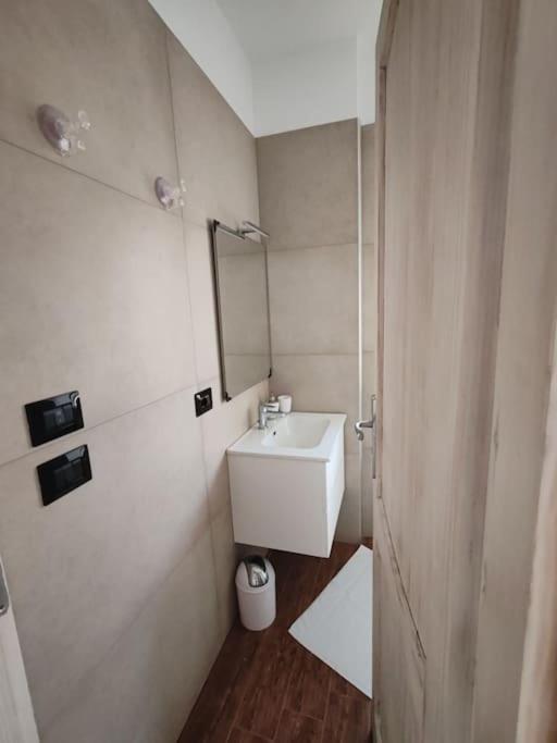 Two-Bedroom House photo 3