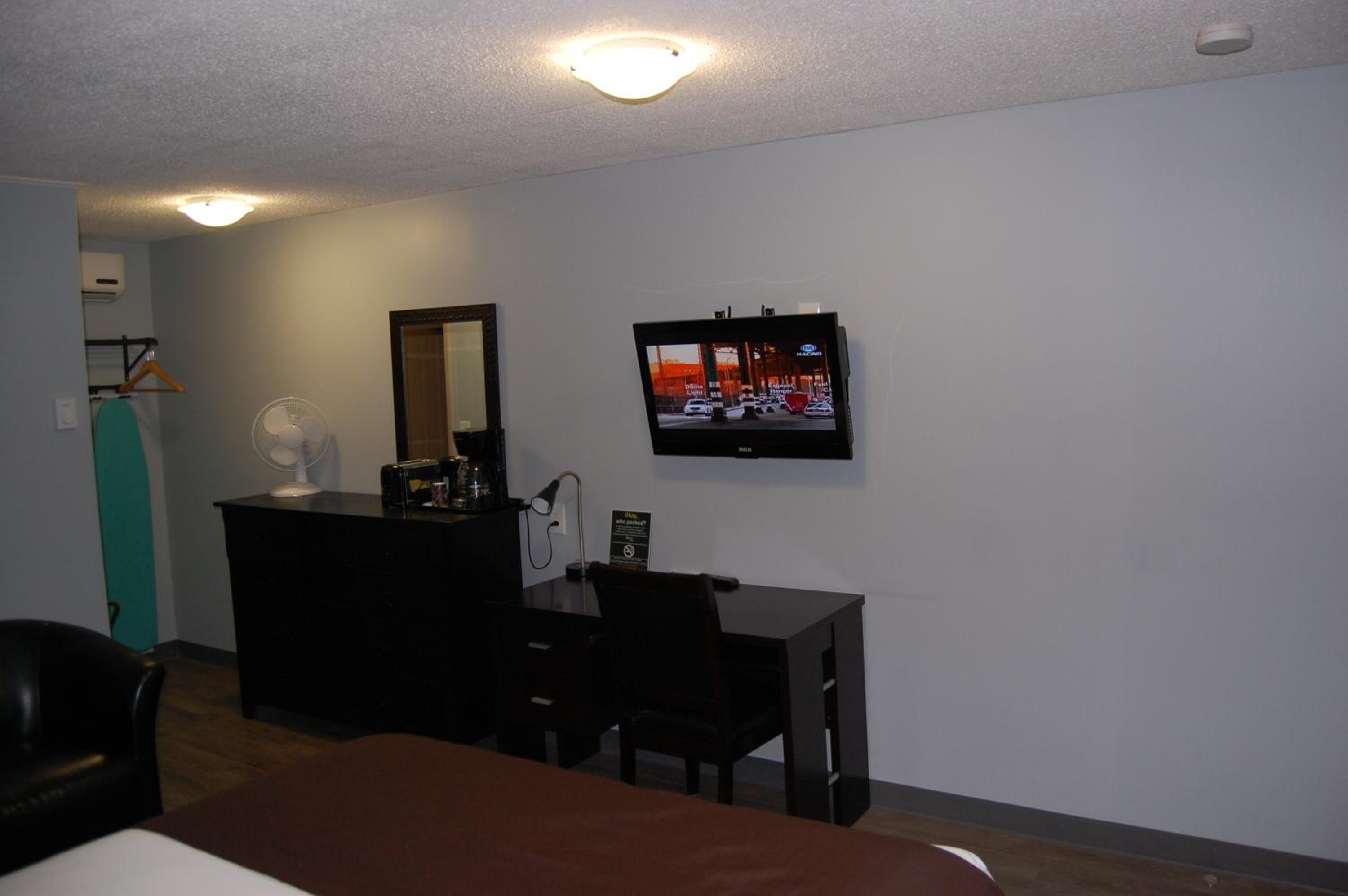 Standard Queen Room photo 1