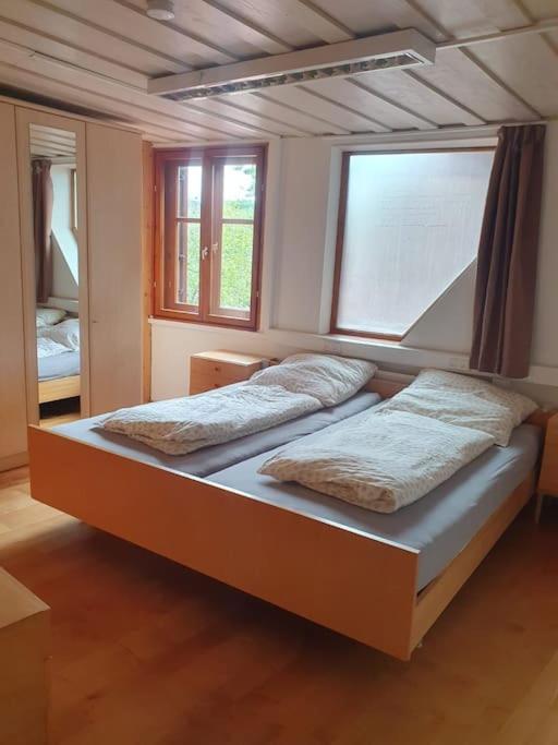 Three-Bedroom Apartment with Balcony photo 1