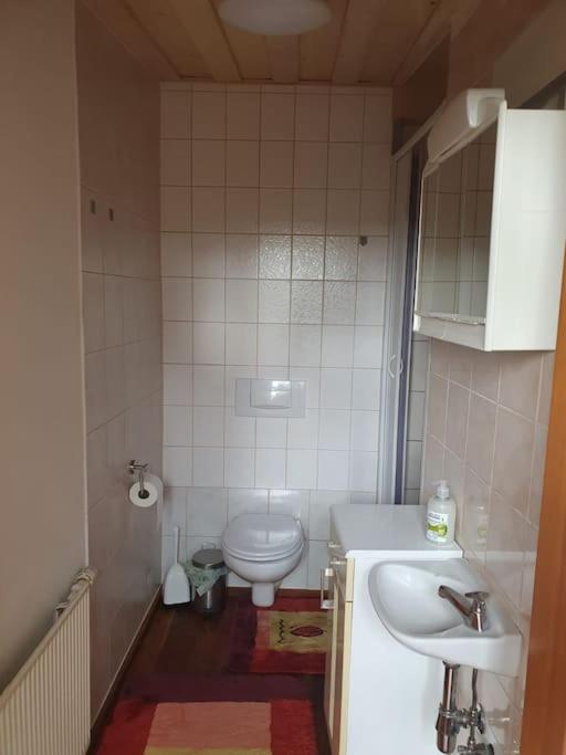 Three-Bedroom Apartment with Balcony photo 2