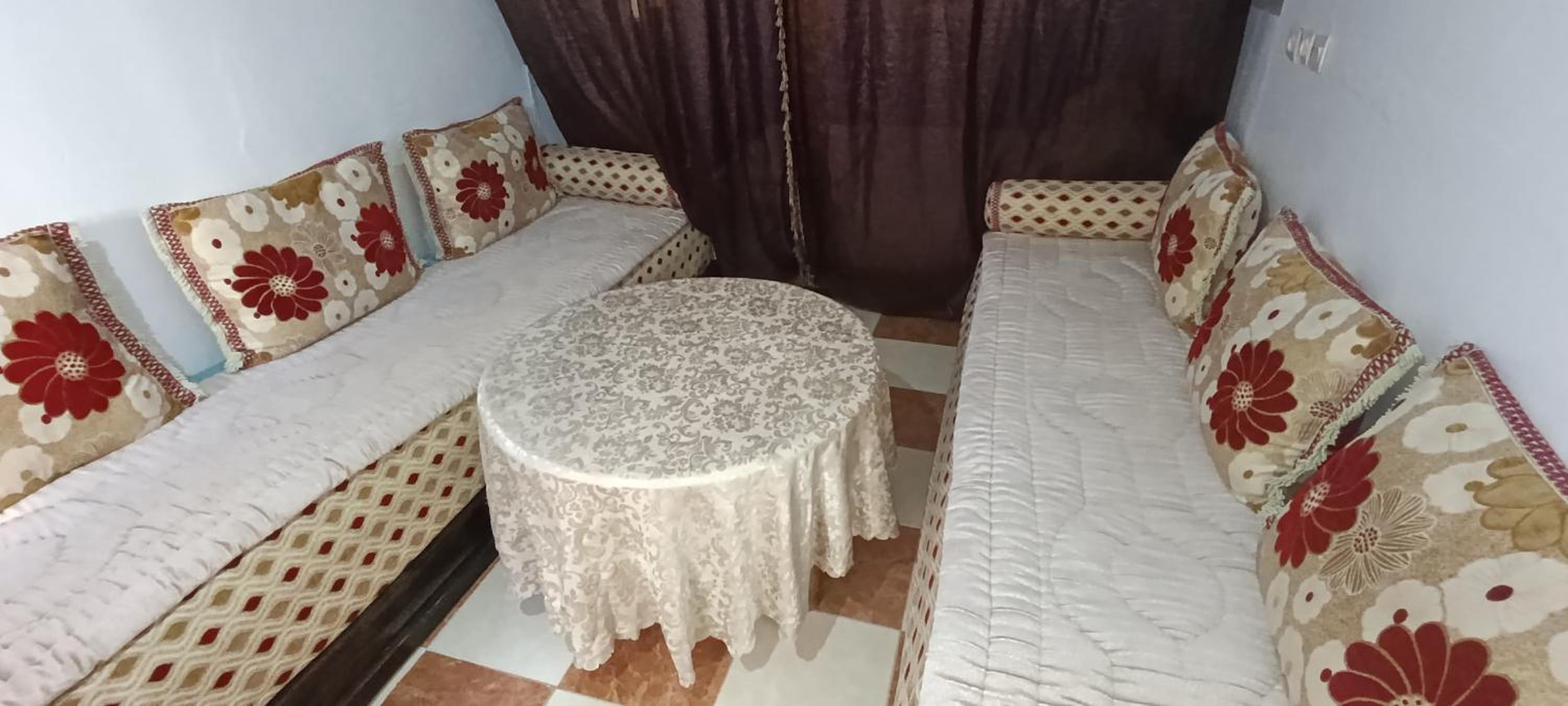 Economy Double Room - Photo 19