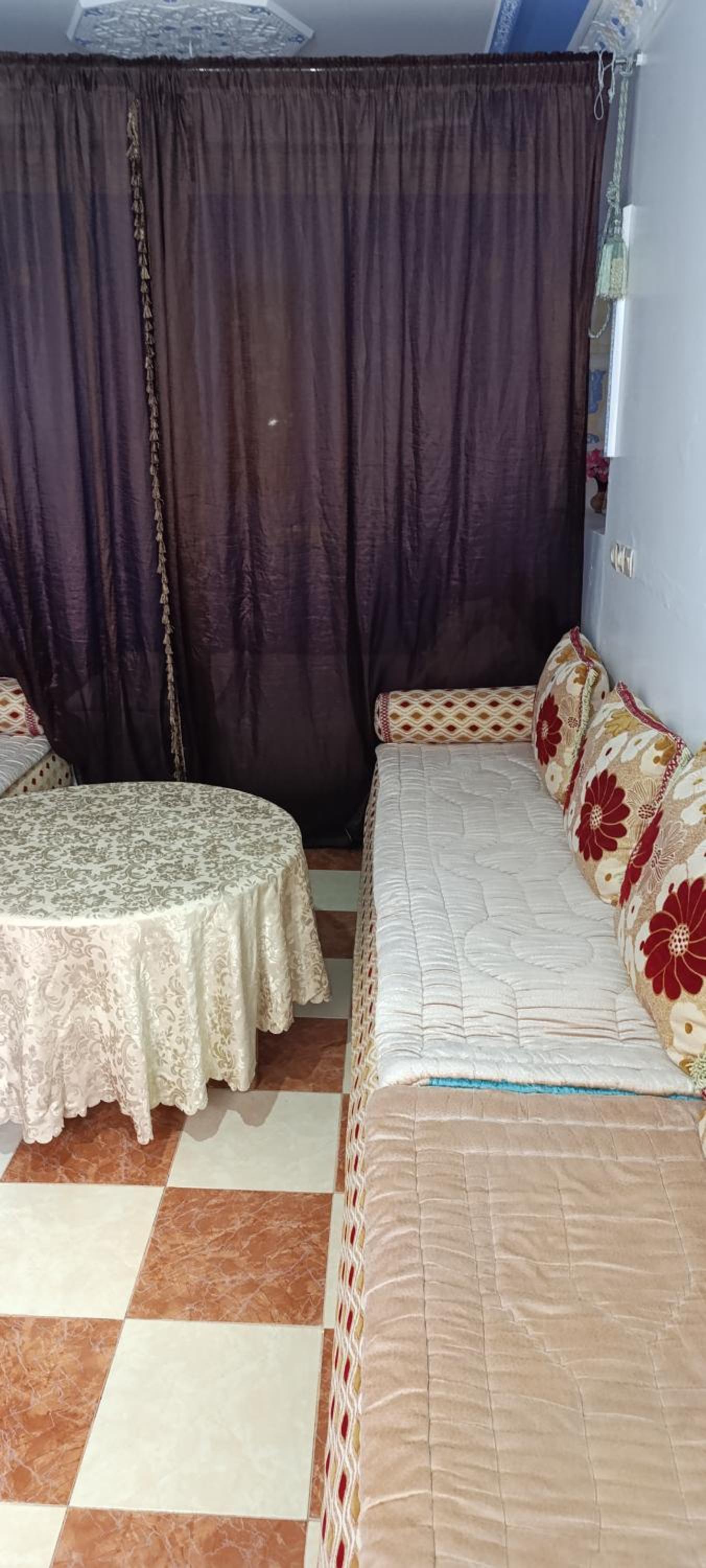 Economy Double Room - Photo 9