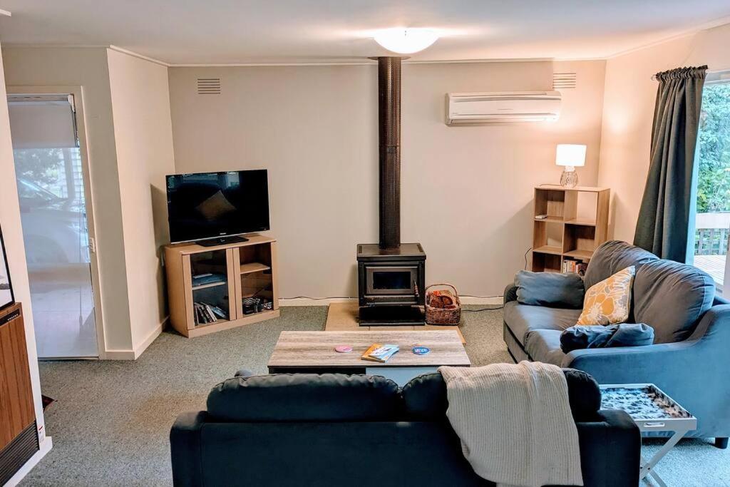 Three-Bedroom House photo 1
