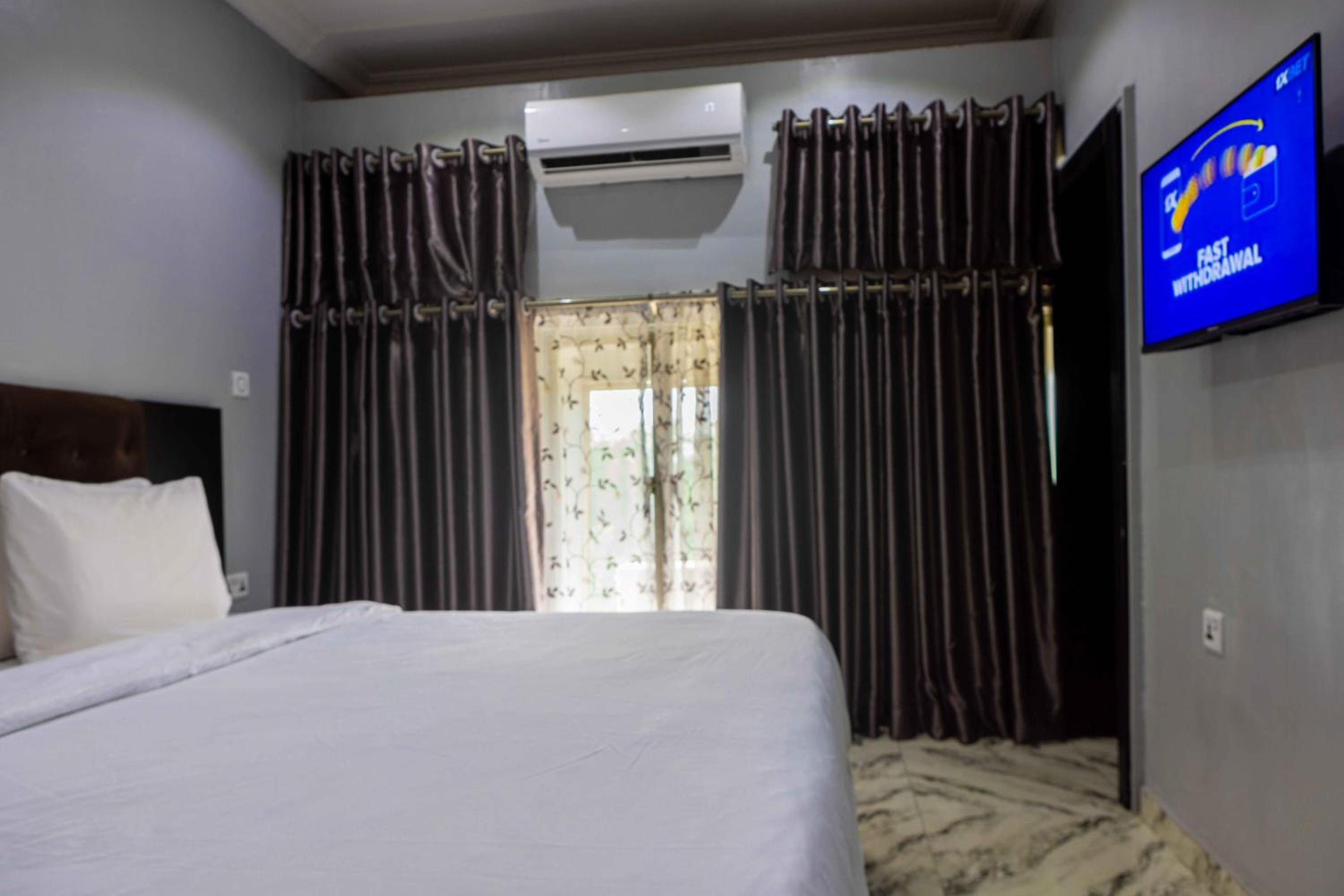 Executive Suite photo 1