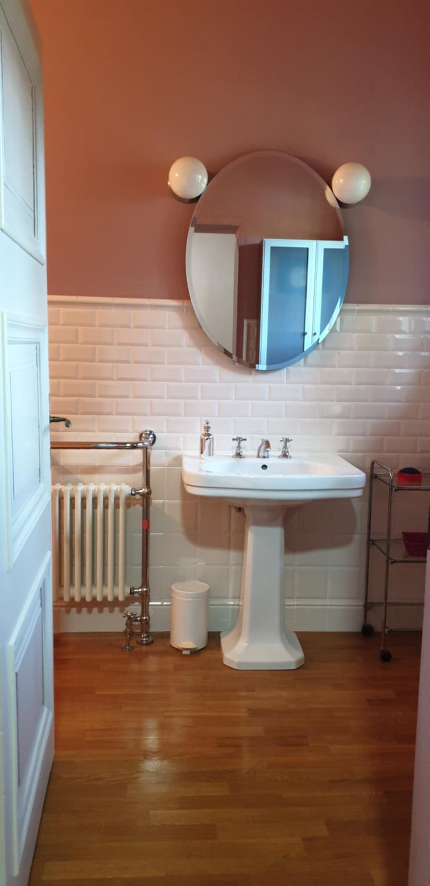 Double Room with Private Bathroom - Photo 3