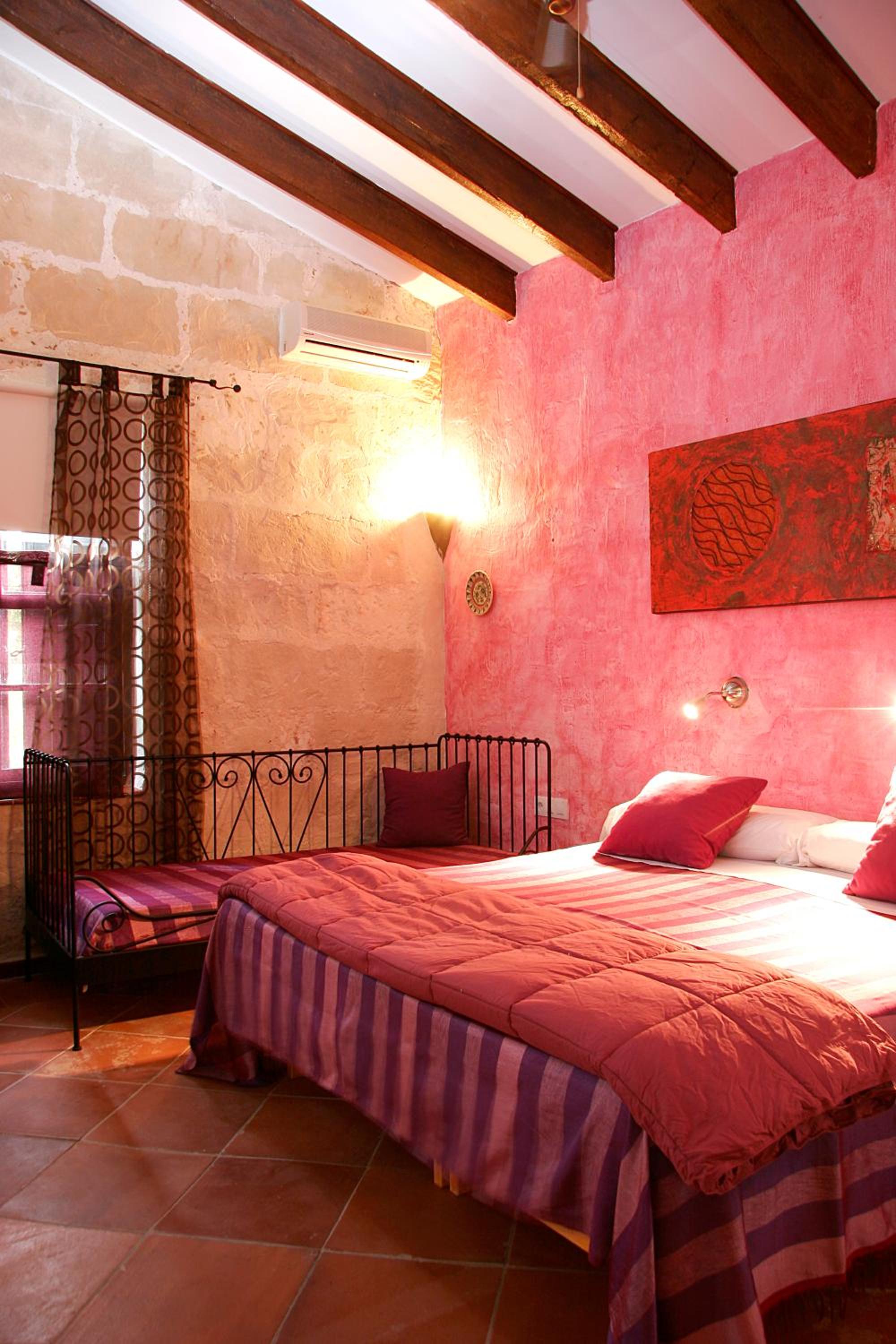 Quadruple Room - Photo 2