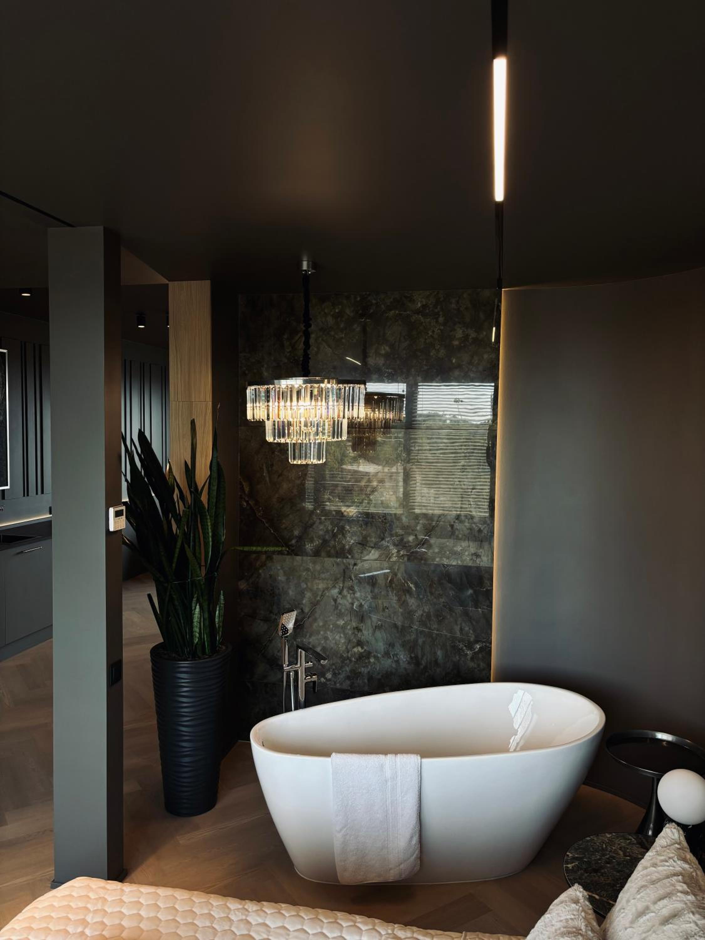 Penthouse Suite - Photo 6