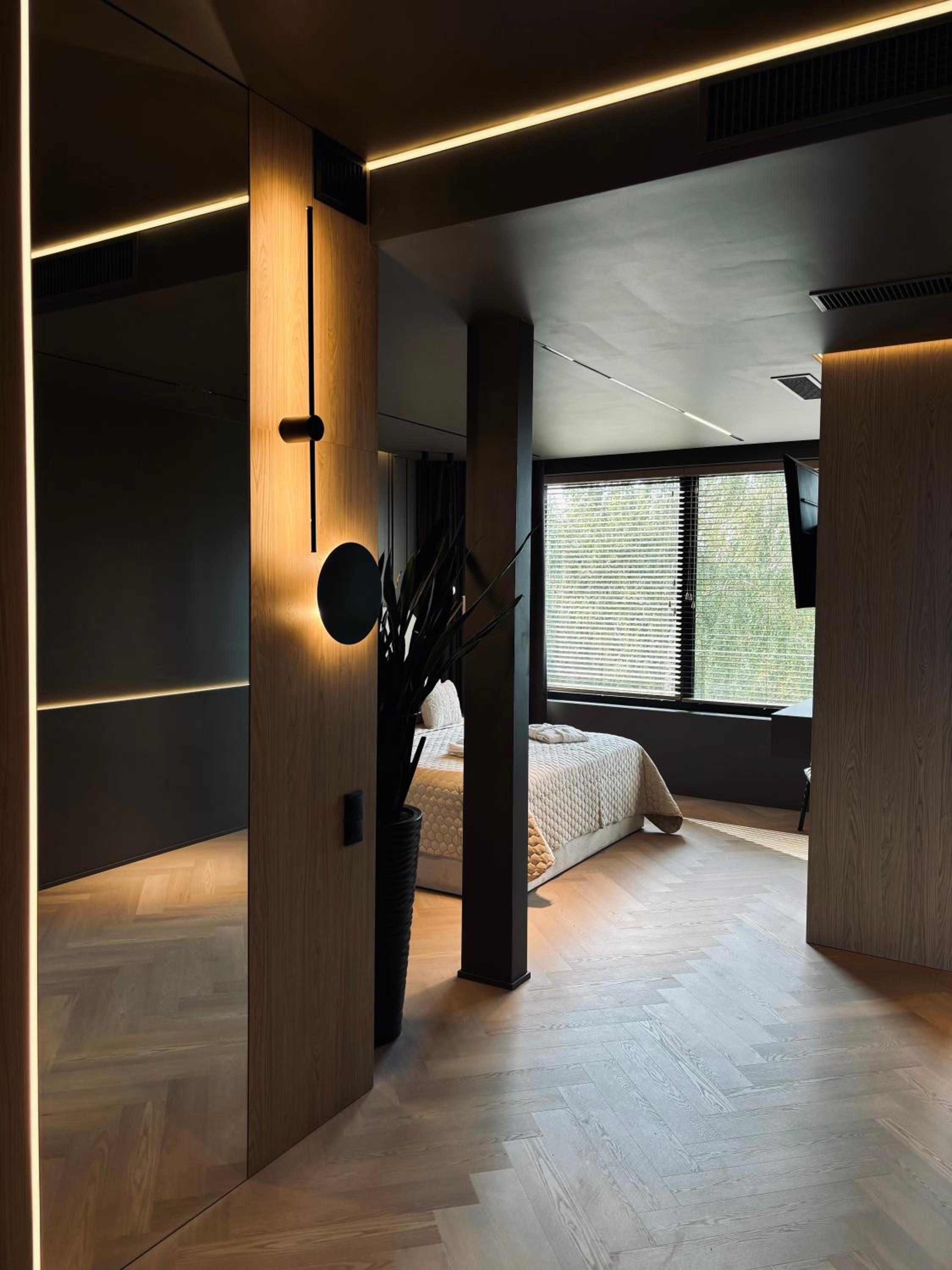 Penthouse Suite - Photo 9