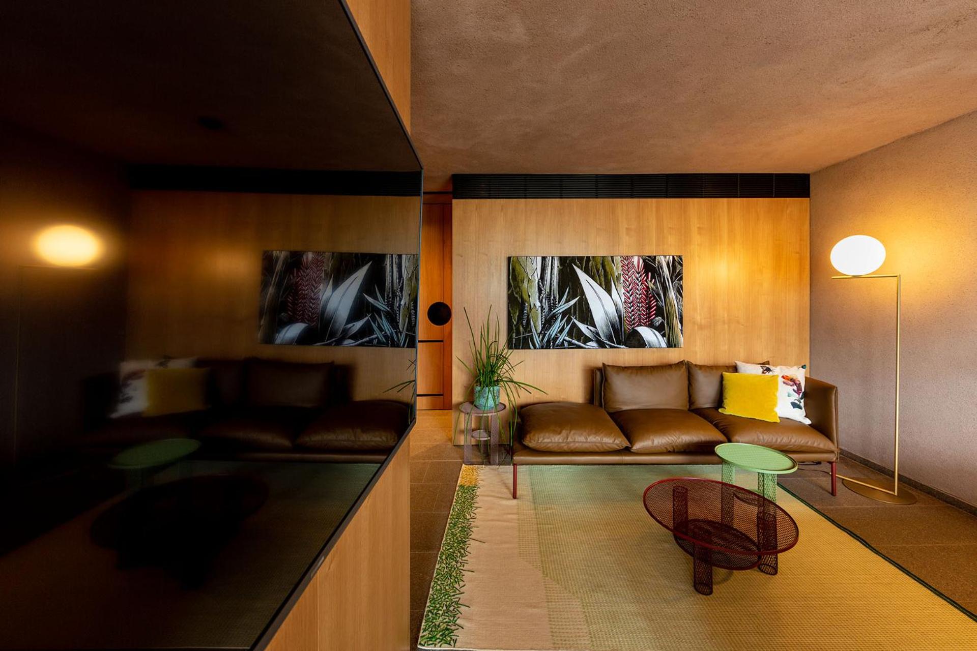 Deluxe Family Room - Photo 2