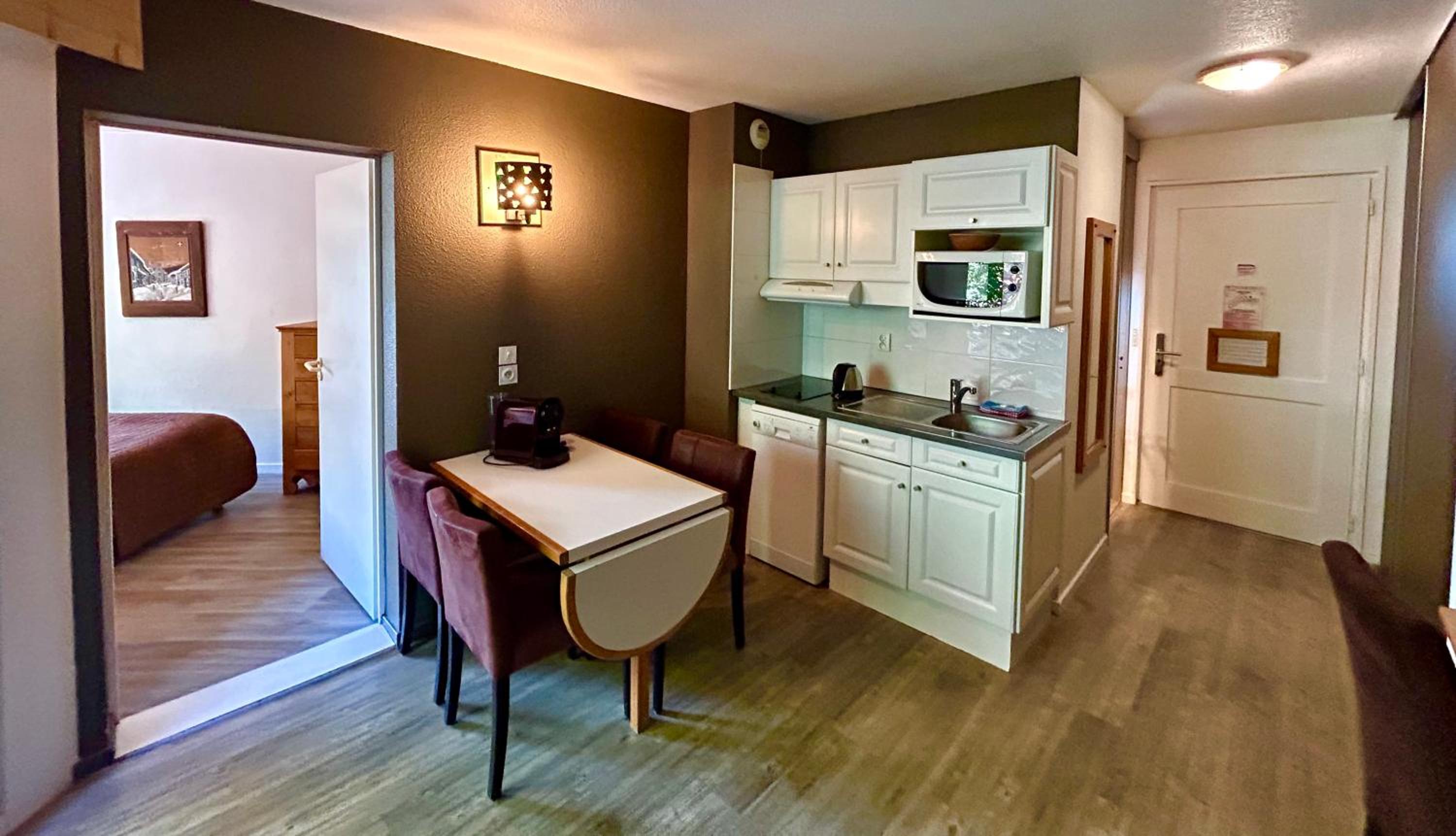 Superior Apartment - Photo 2